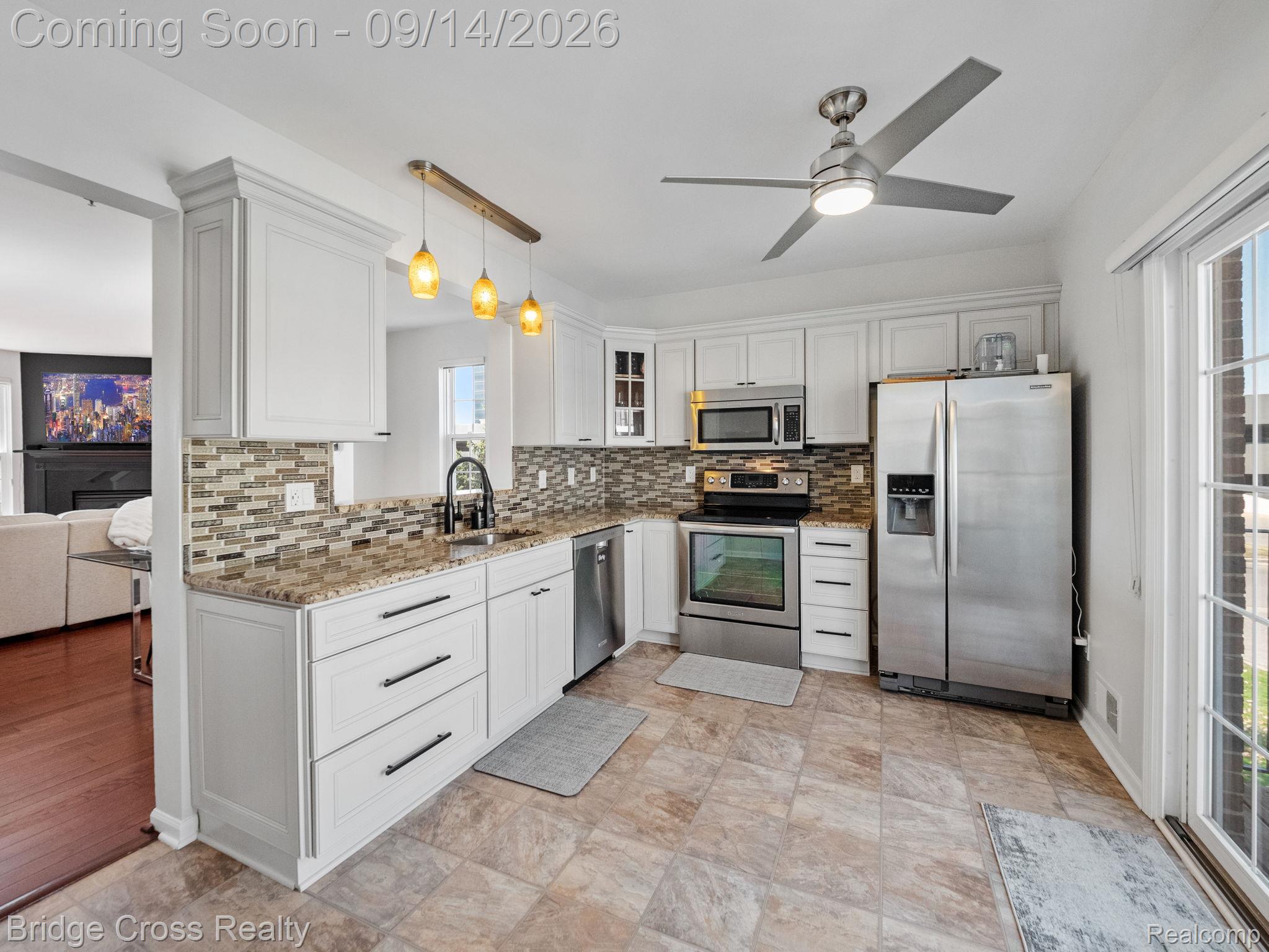 20308 Boardwalk Boulevard Property Photo 6