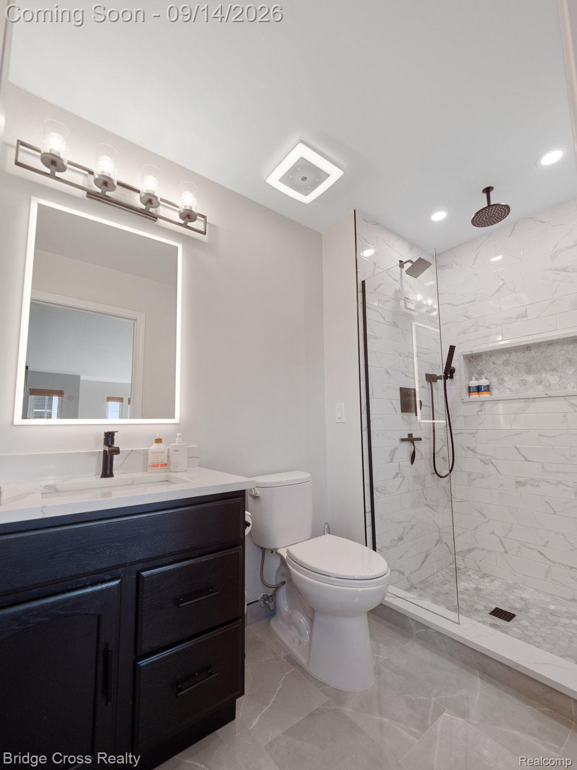 20308 Boardwalk Boulevard Property Photo 22