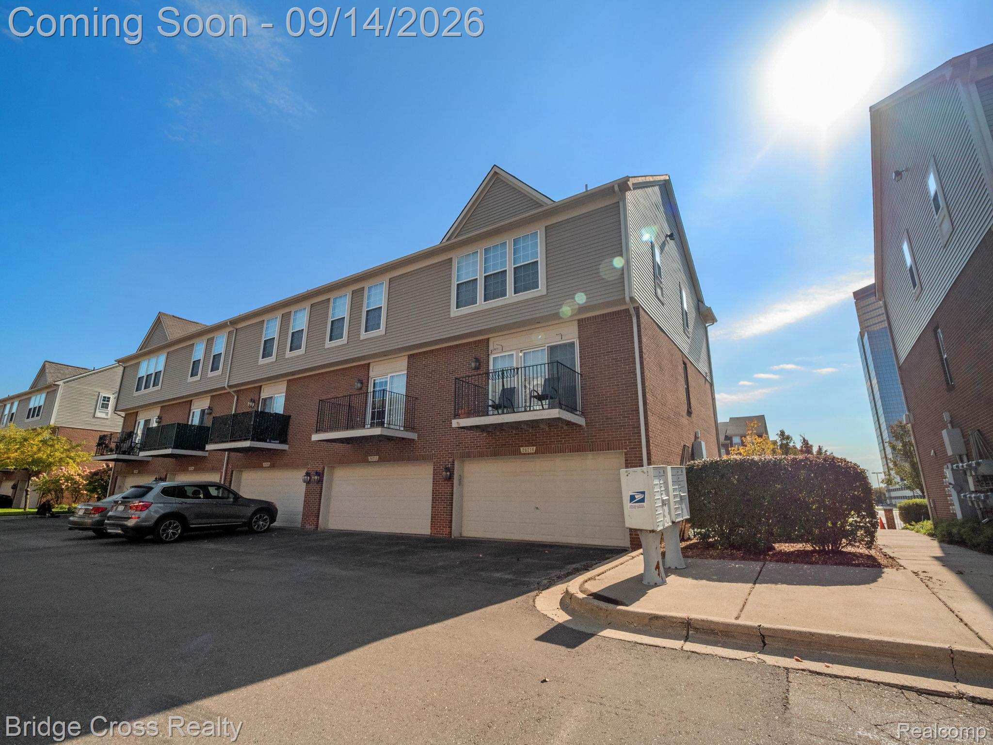 20308 Boardwalk Boulevard Property Photo 31