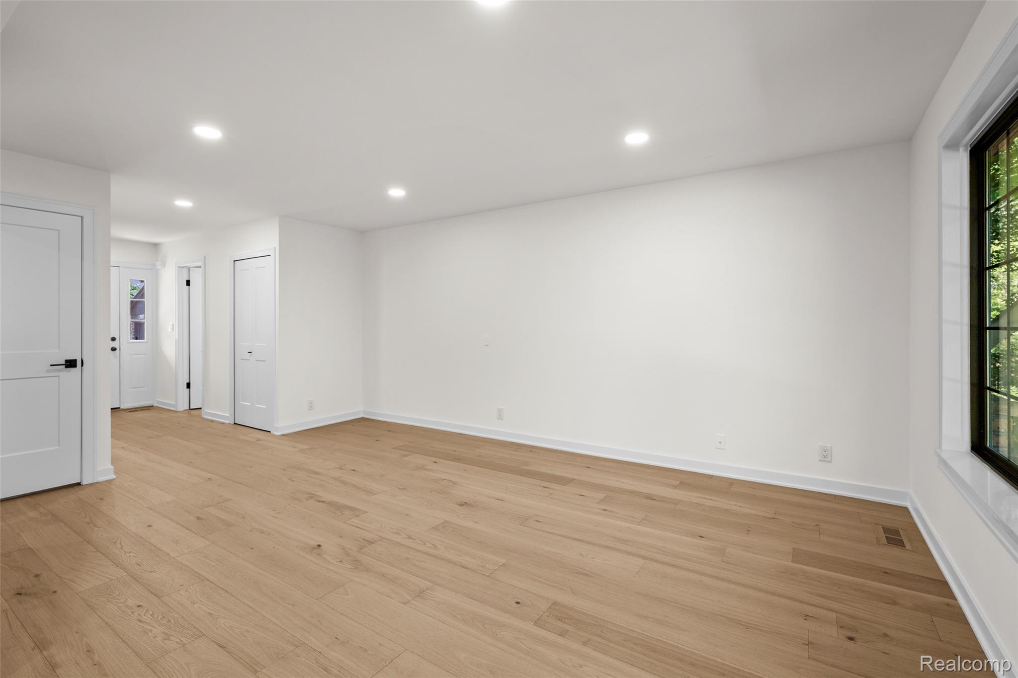 1830 Streamedge Court Property Photo 7