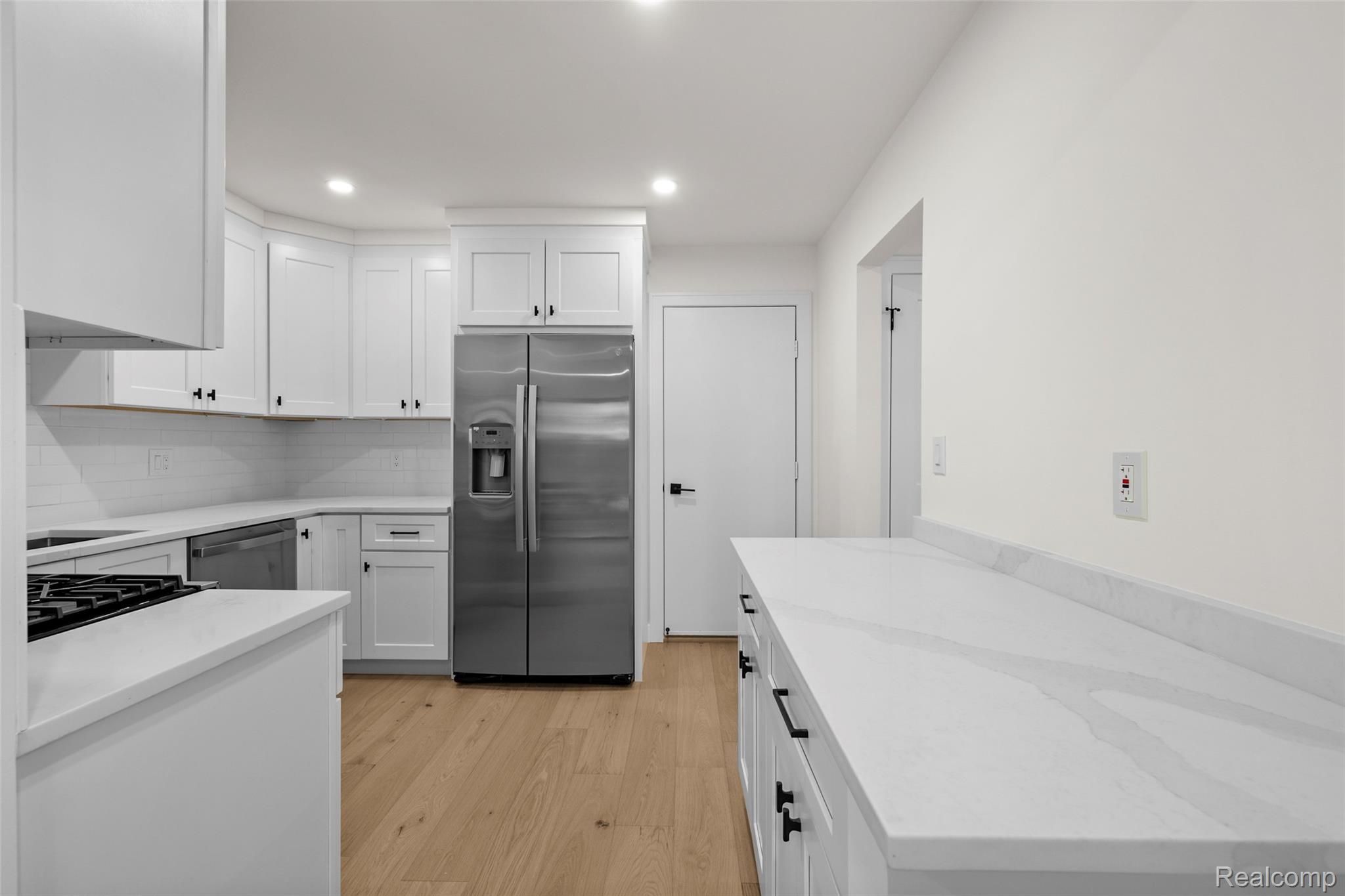 1830 Streamedge Court Property Photo 10