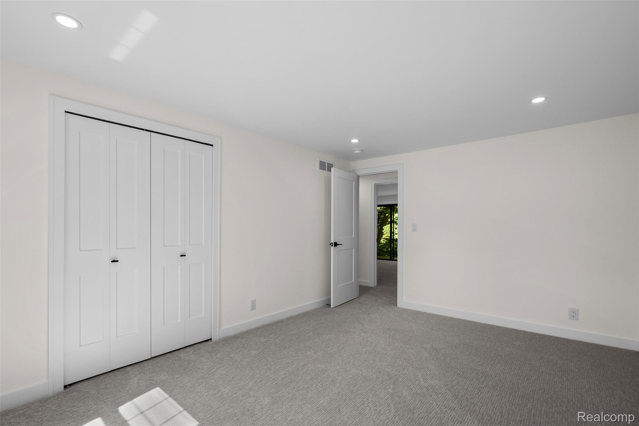 1830 Streamedge Court Property Photo 24