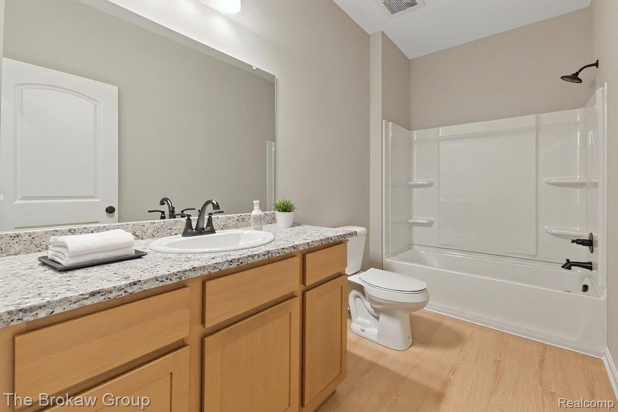 1439 Lincoln Street Property Photo 29