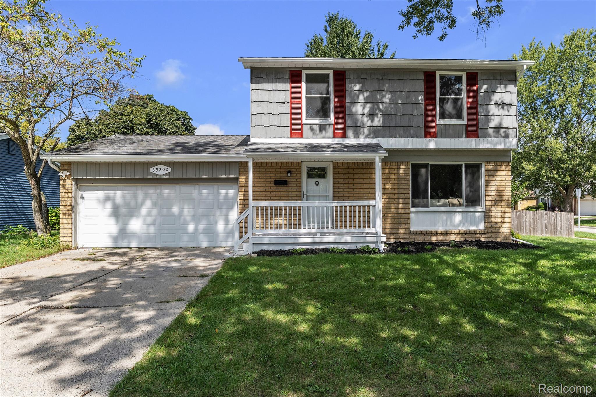 39202 Dillingham Street Property Photo 3
