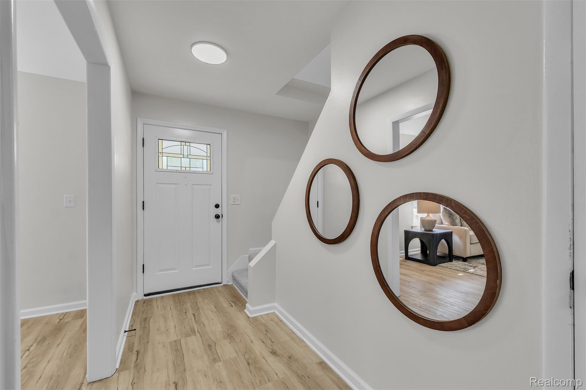 39202 Dillingham Street Property Photo 6