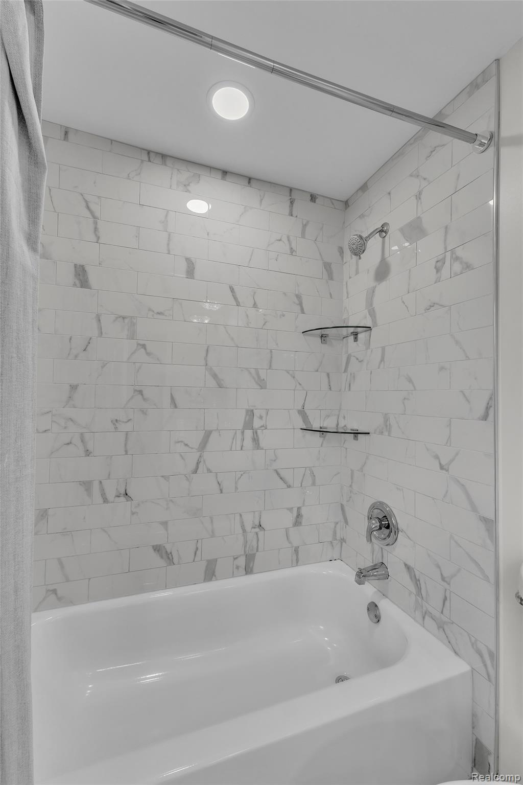 39202 Dillingham Street Property Photo 30