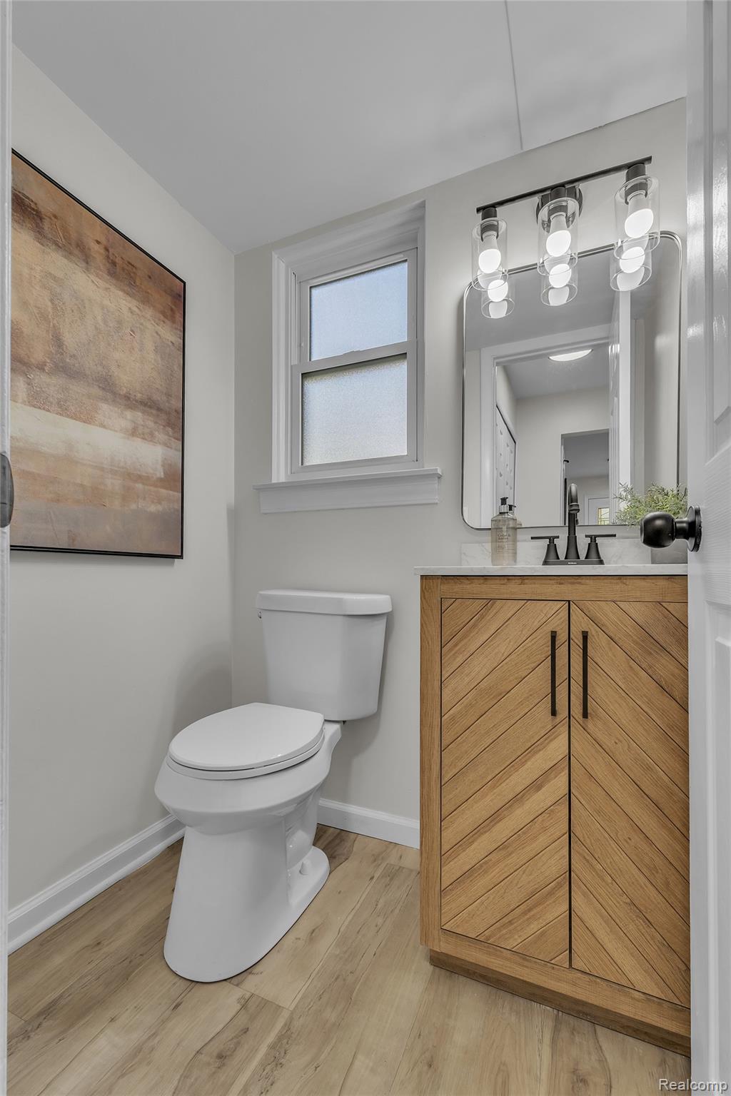 39202 Dillingham Street Property Photo 35