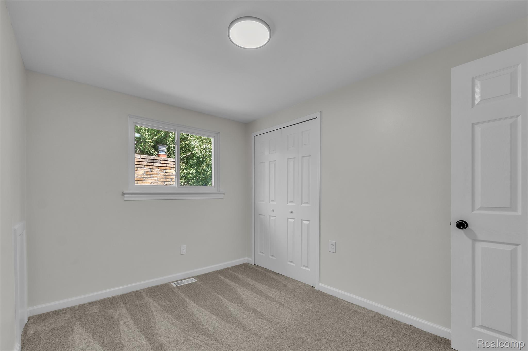 39202 Dillingham Street Property Photo 41