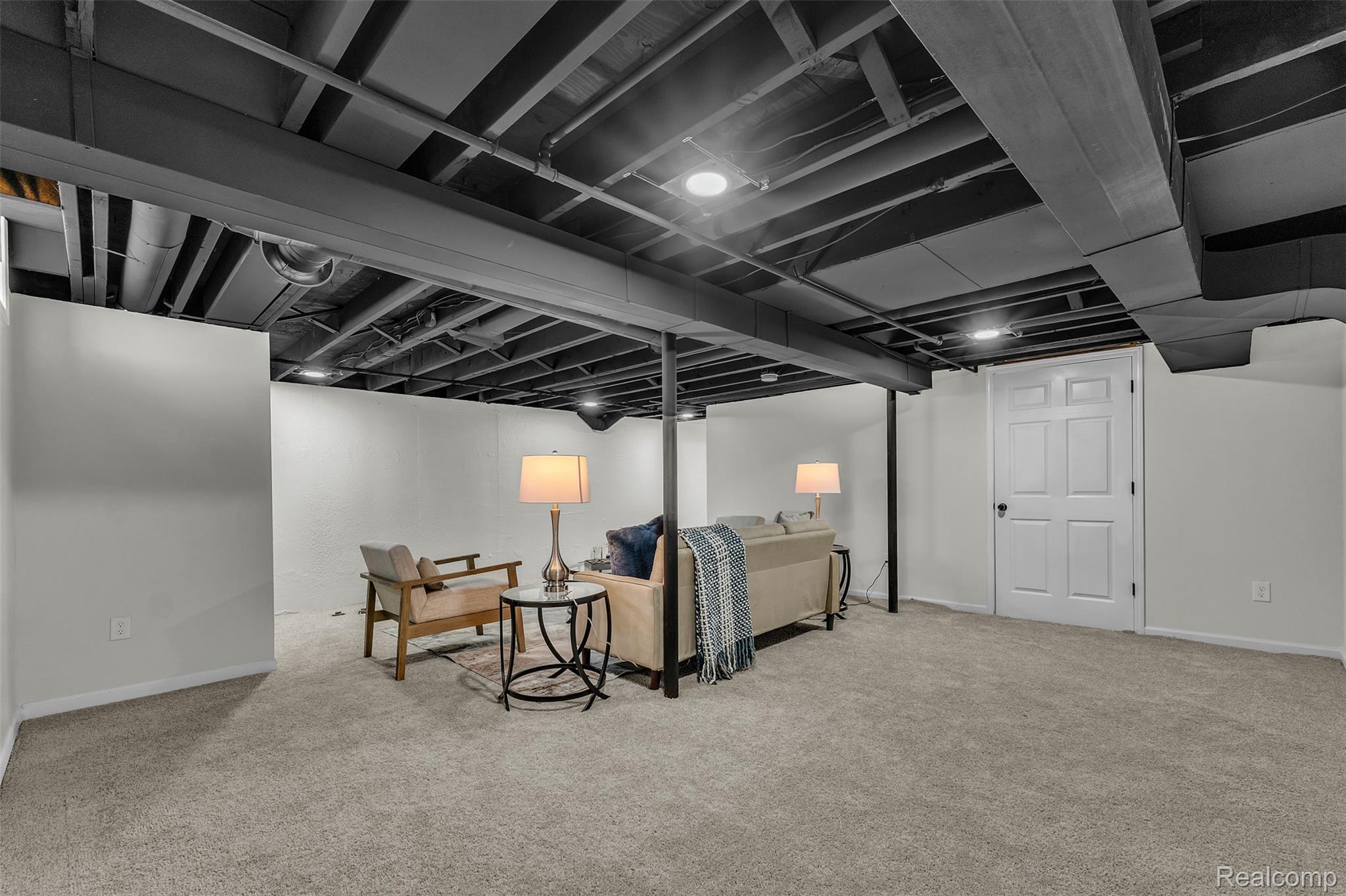39202 Dillingham Street Property Photo 45