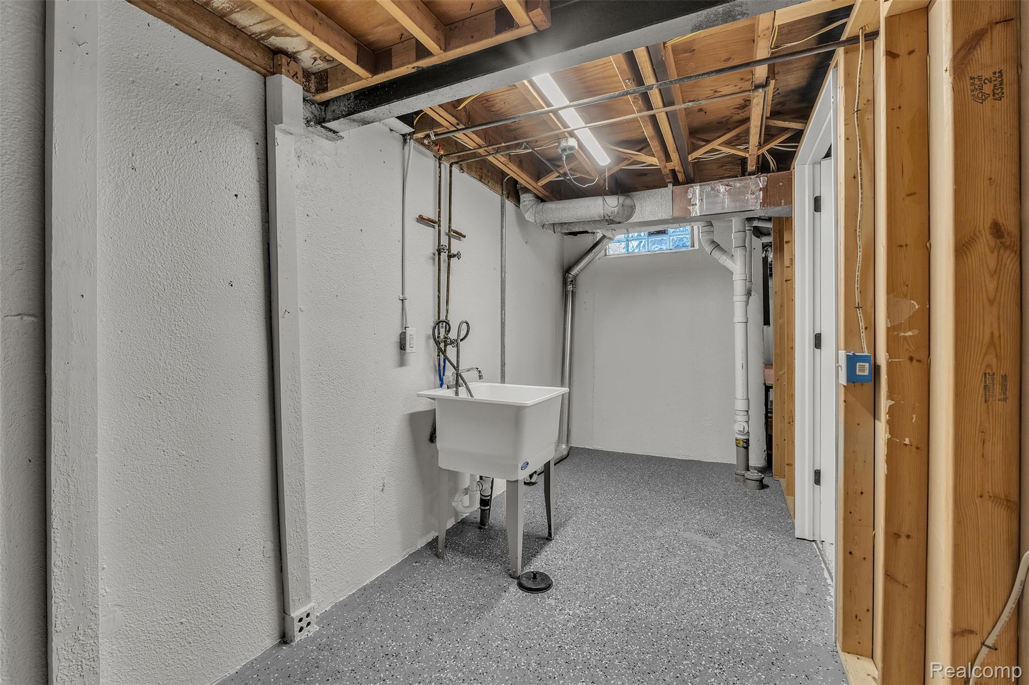 39202 Dillingham Street Property Photo 49