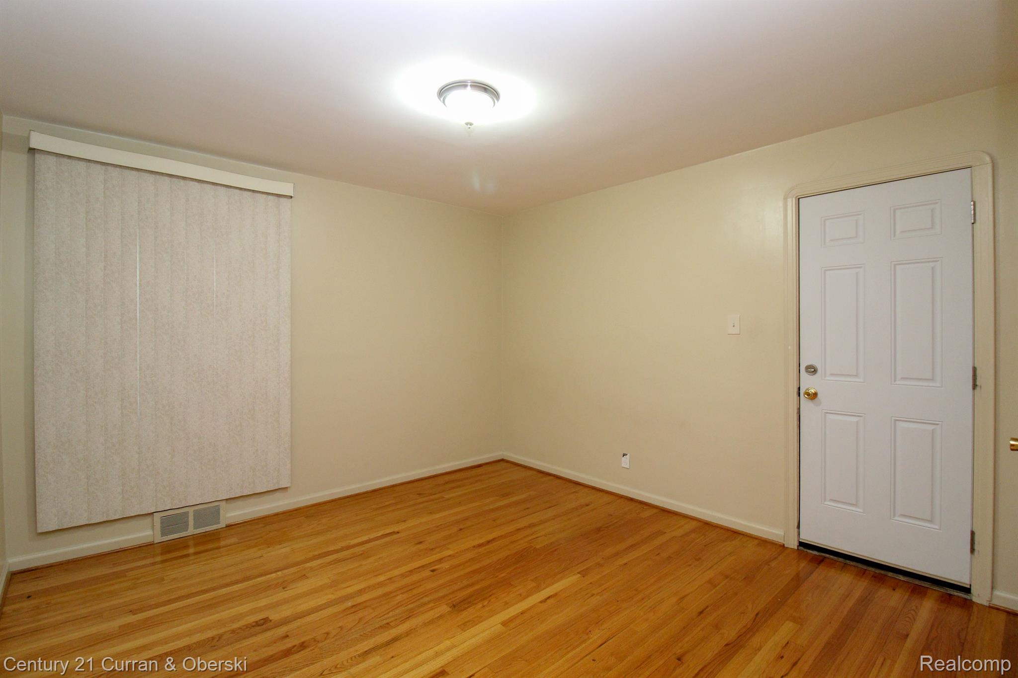 7907 W Morrow Circle Property Photo 8