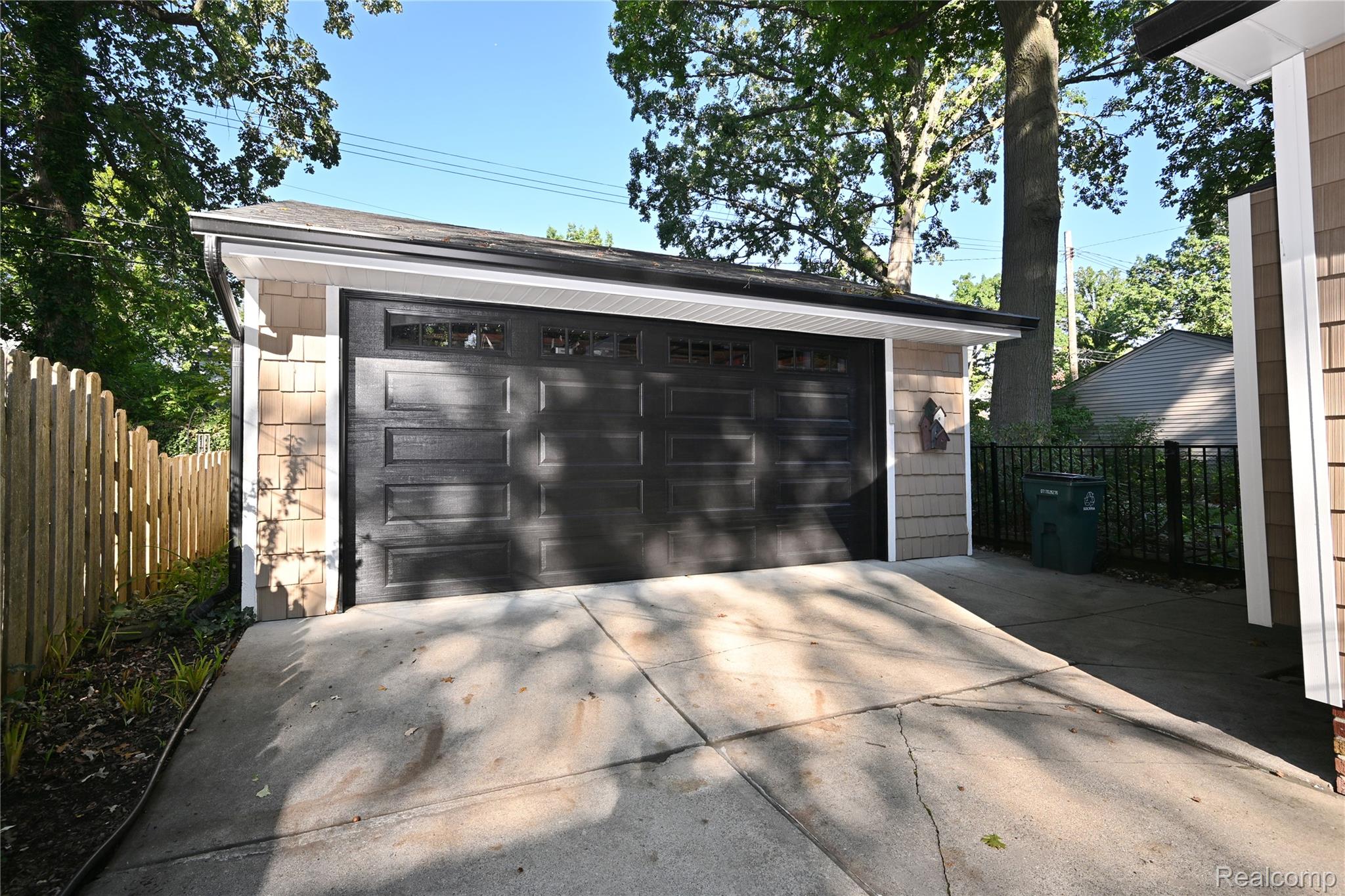 4187 Kenmore Road Property Photo 41