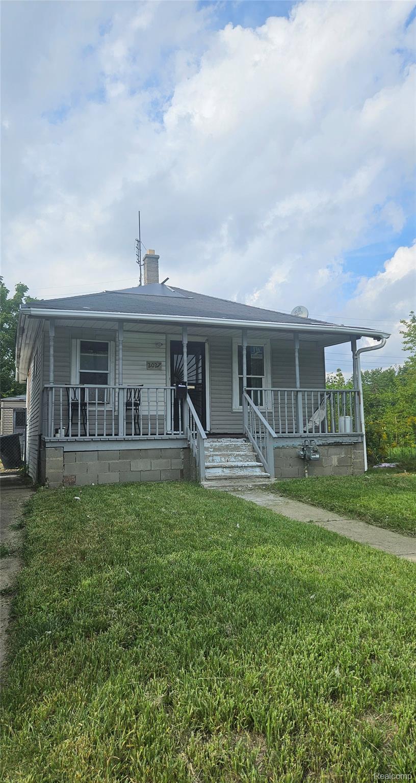 2027 Dearing Street Property Photo 1