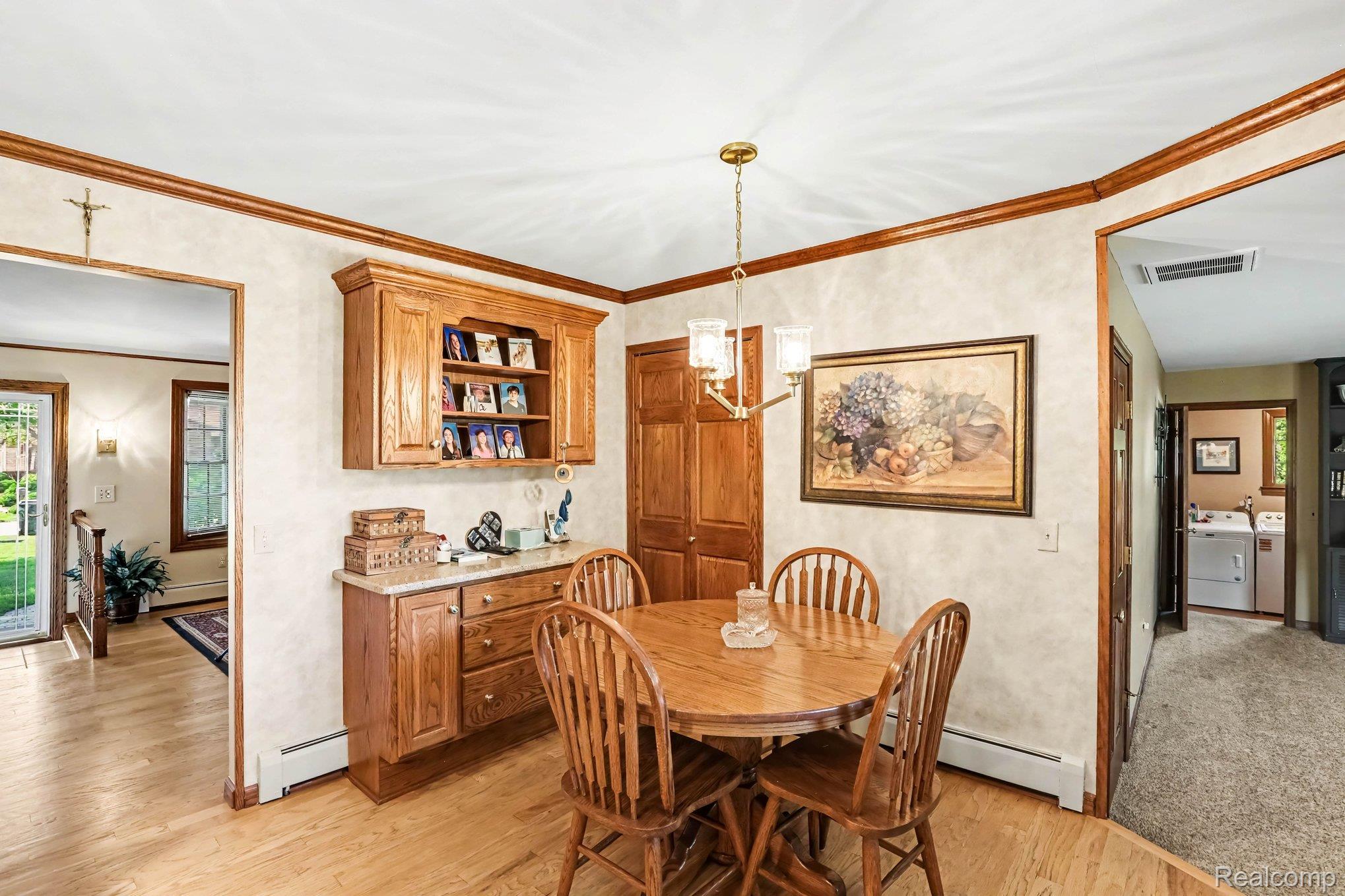 37158 Almont Drive Property Photo 8