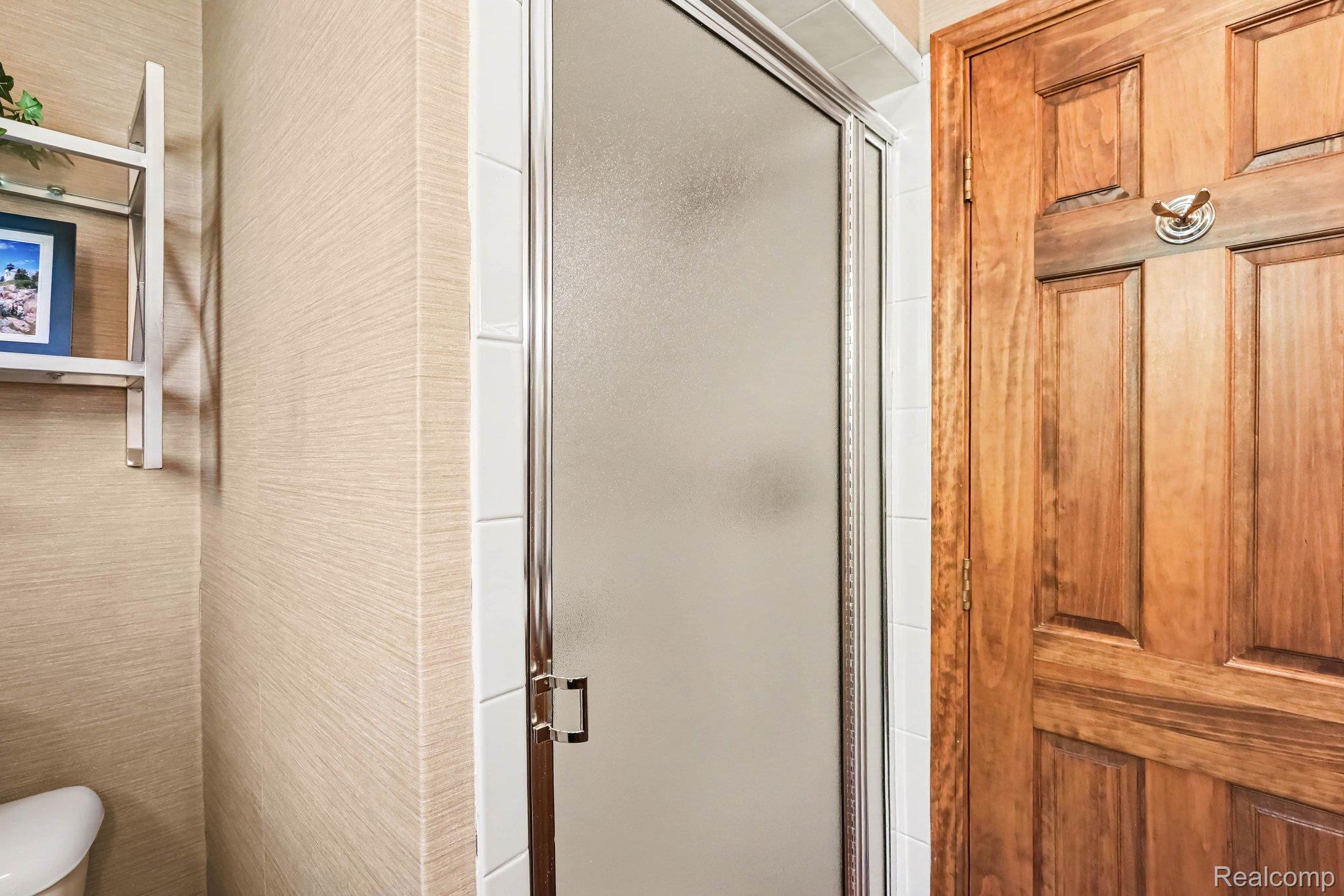 37158 Almont Drive Property Photo 12