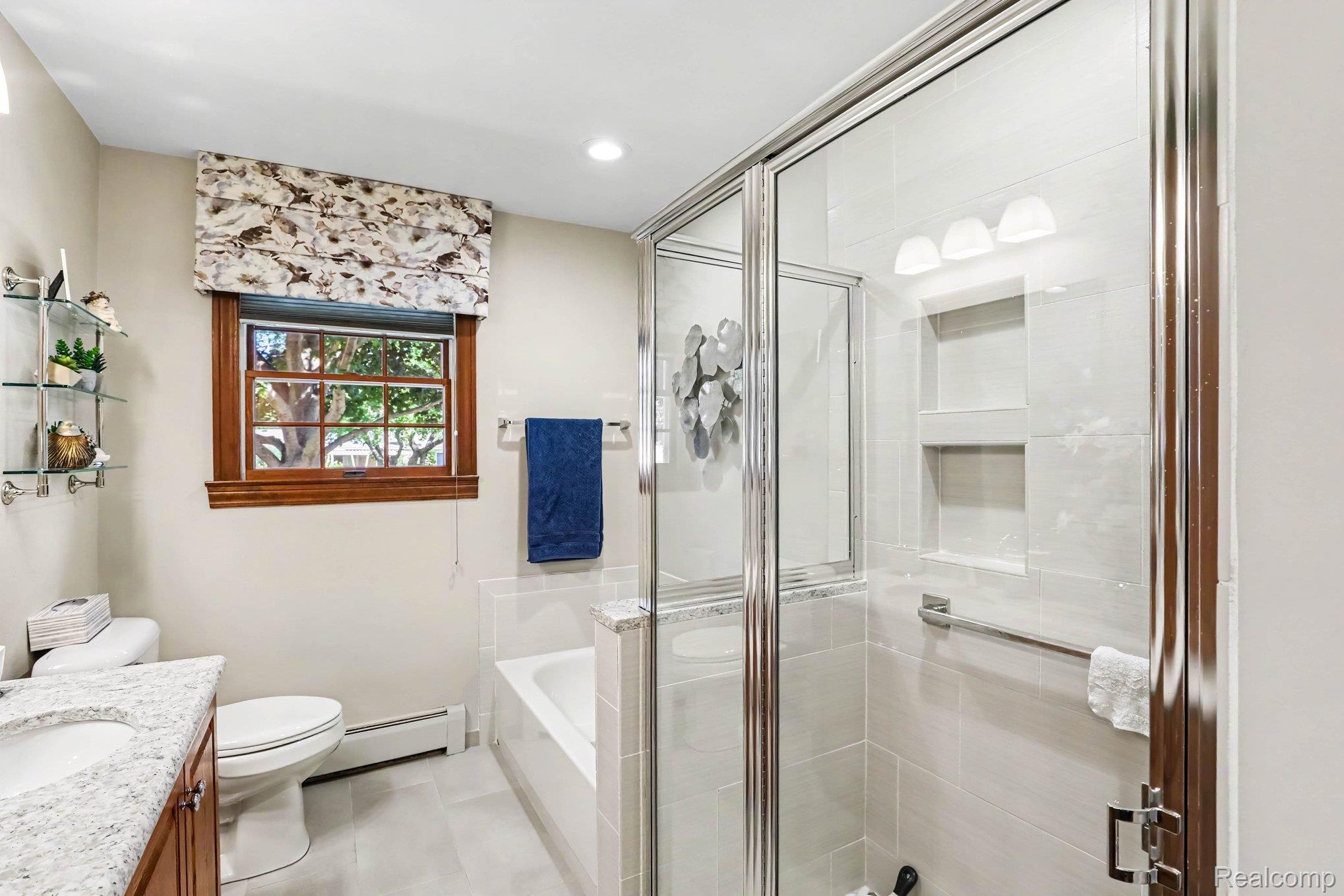 37158 Almont Drive Property Photo 16