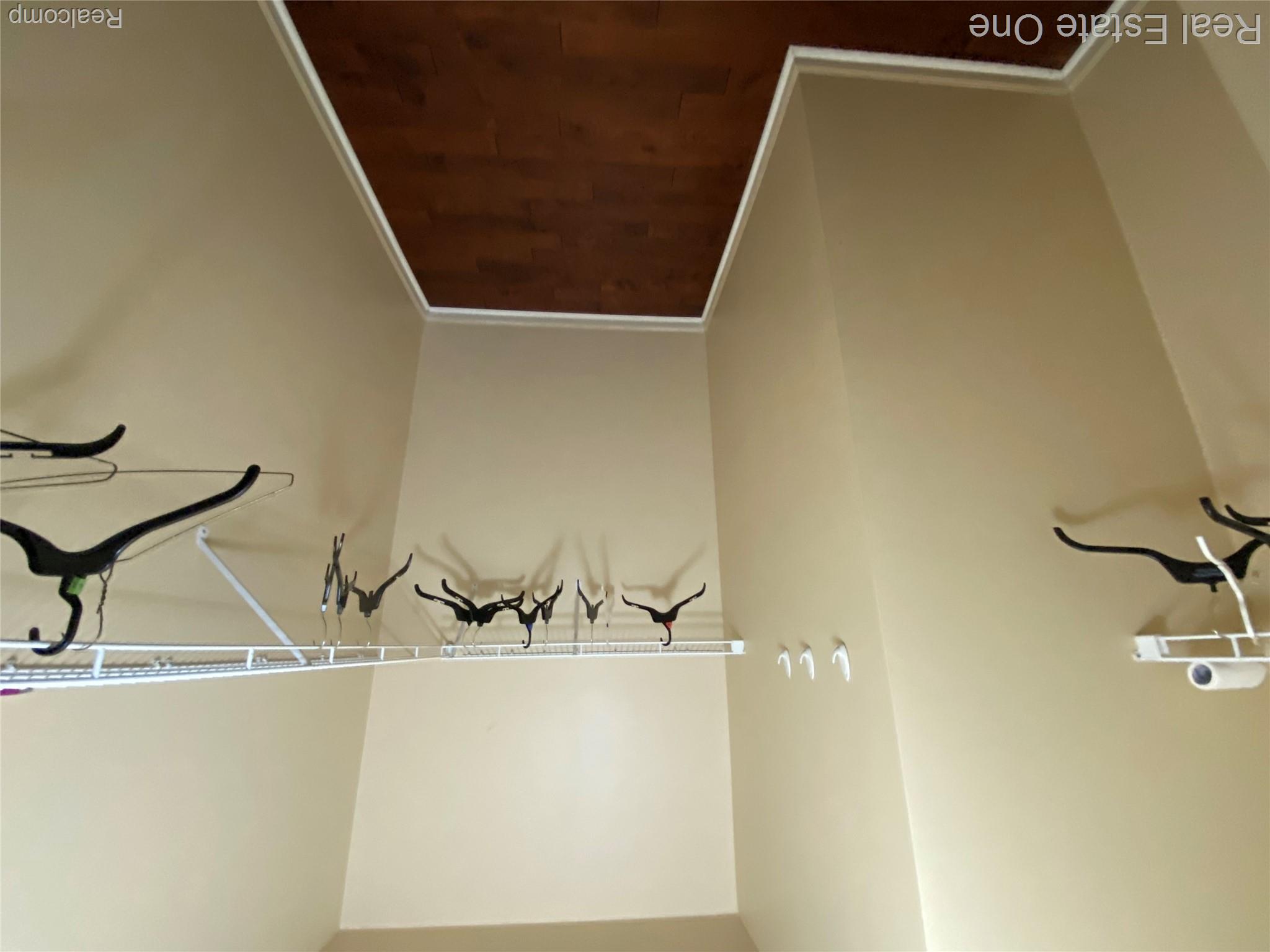 16891 Dover Drive Property Photo 16