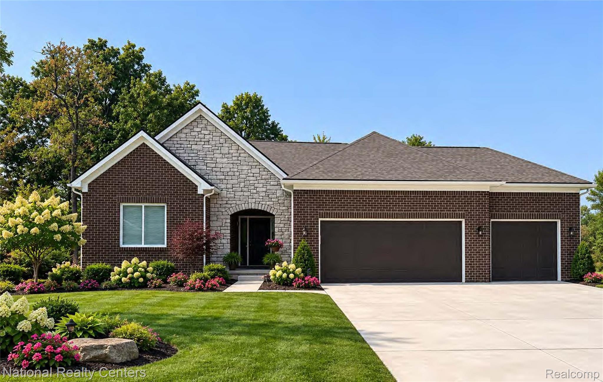 5548 Morgan Lake Drive Property Photo 1