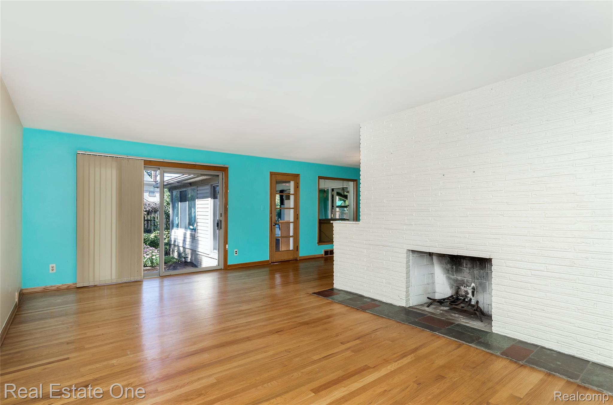 25313 Scotia Road Property Photo 4