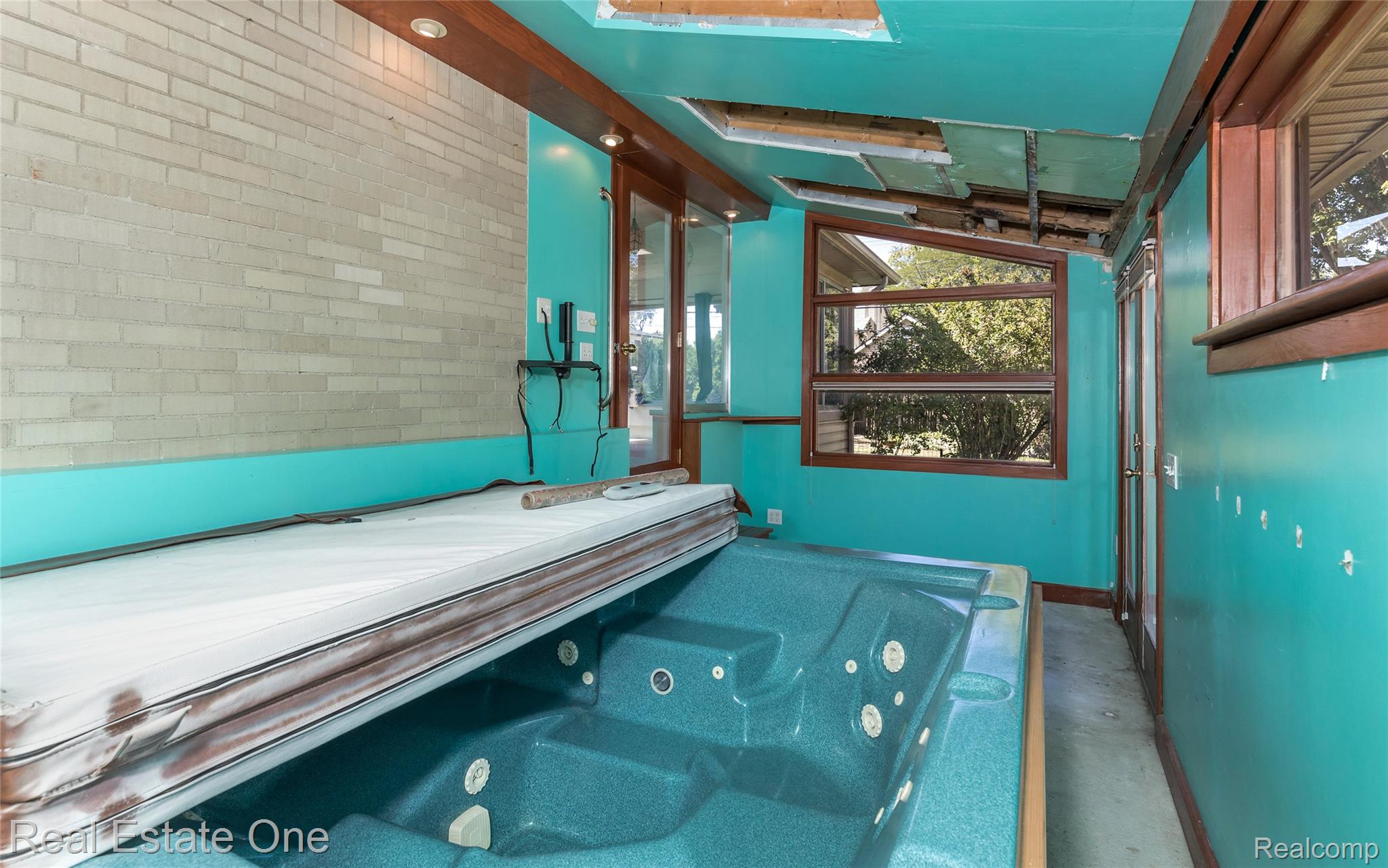 25313 Scotia Road Property Photo 10