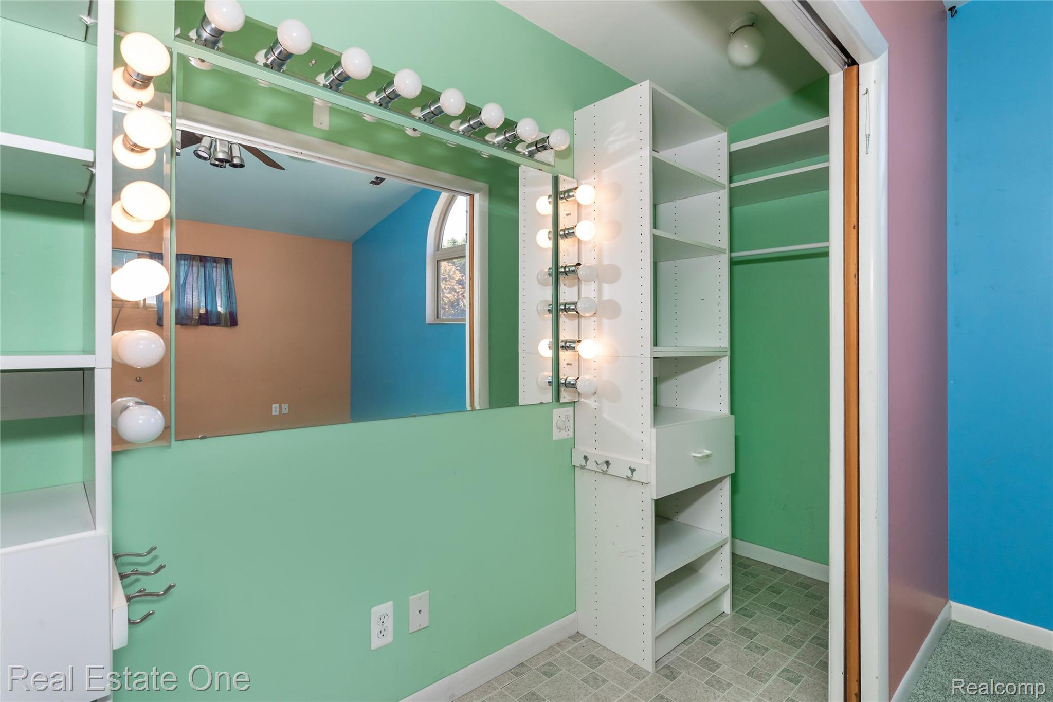 25313 Scotia Road Property Photo 24