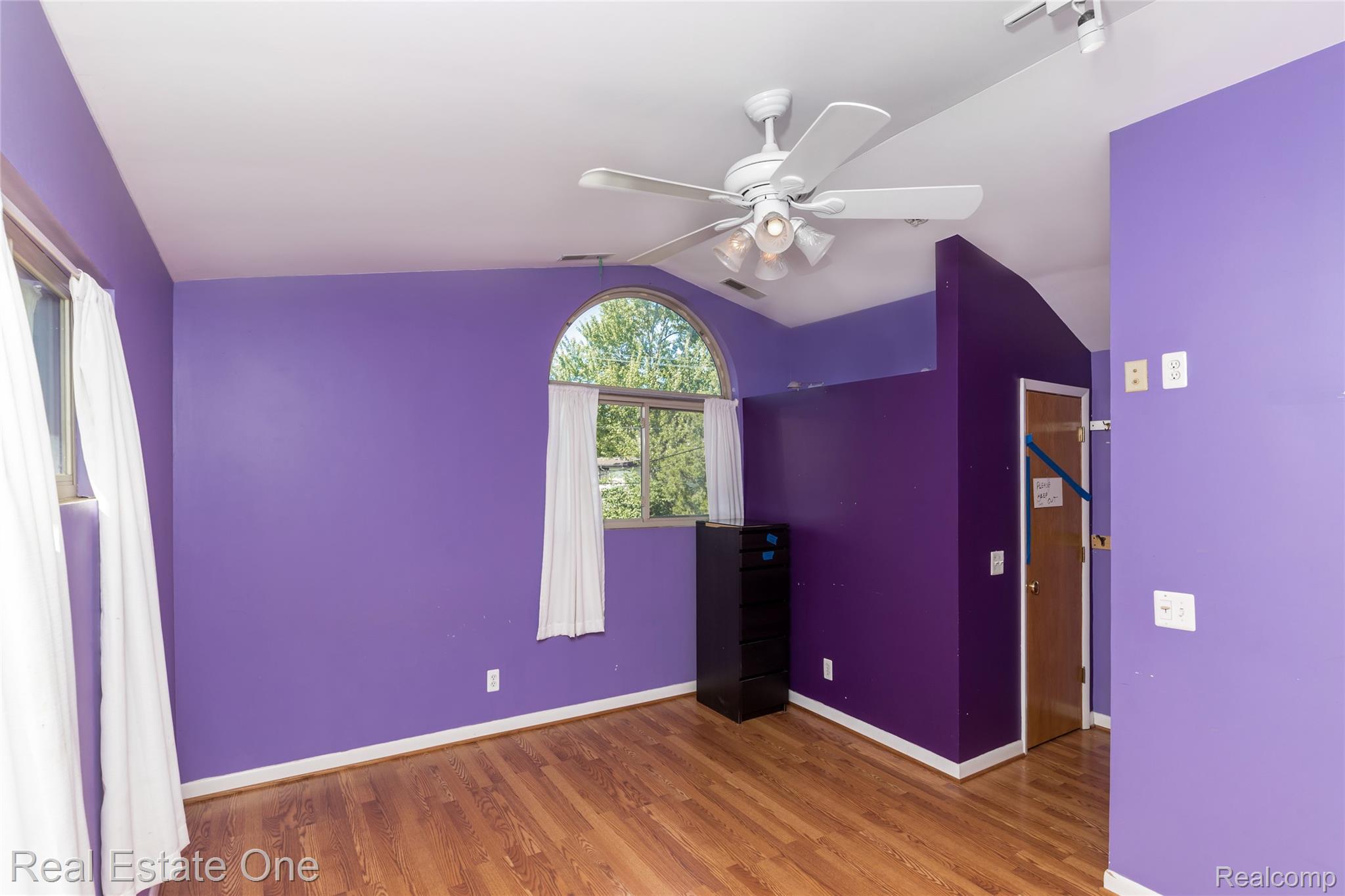 25313 Scotia Road Property Photo 28