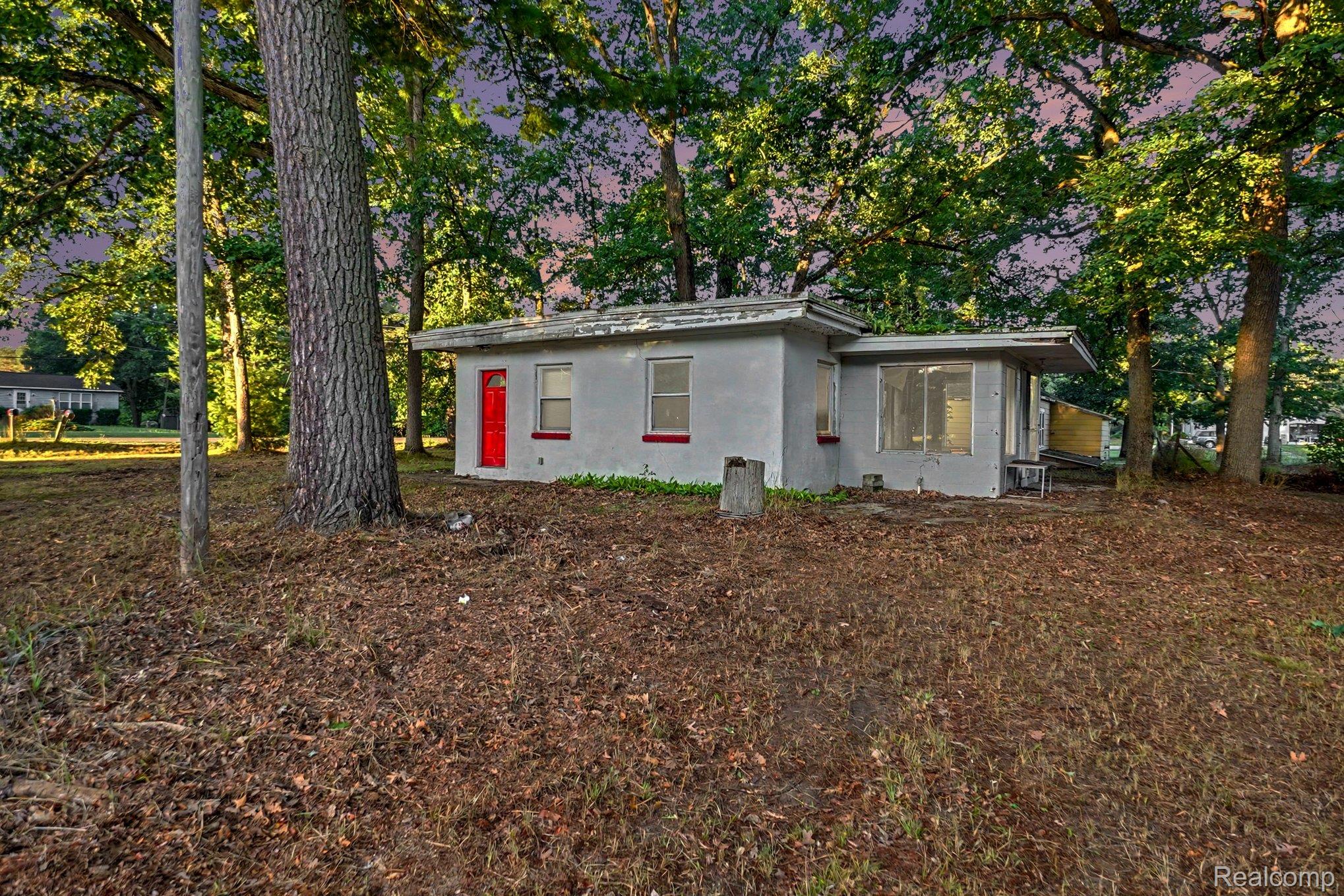 23008 Almy Road Property Photo 1