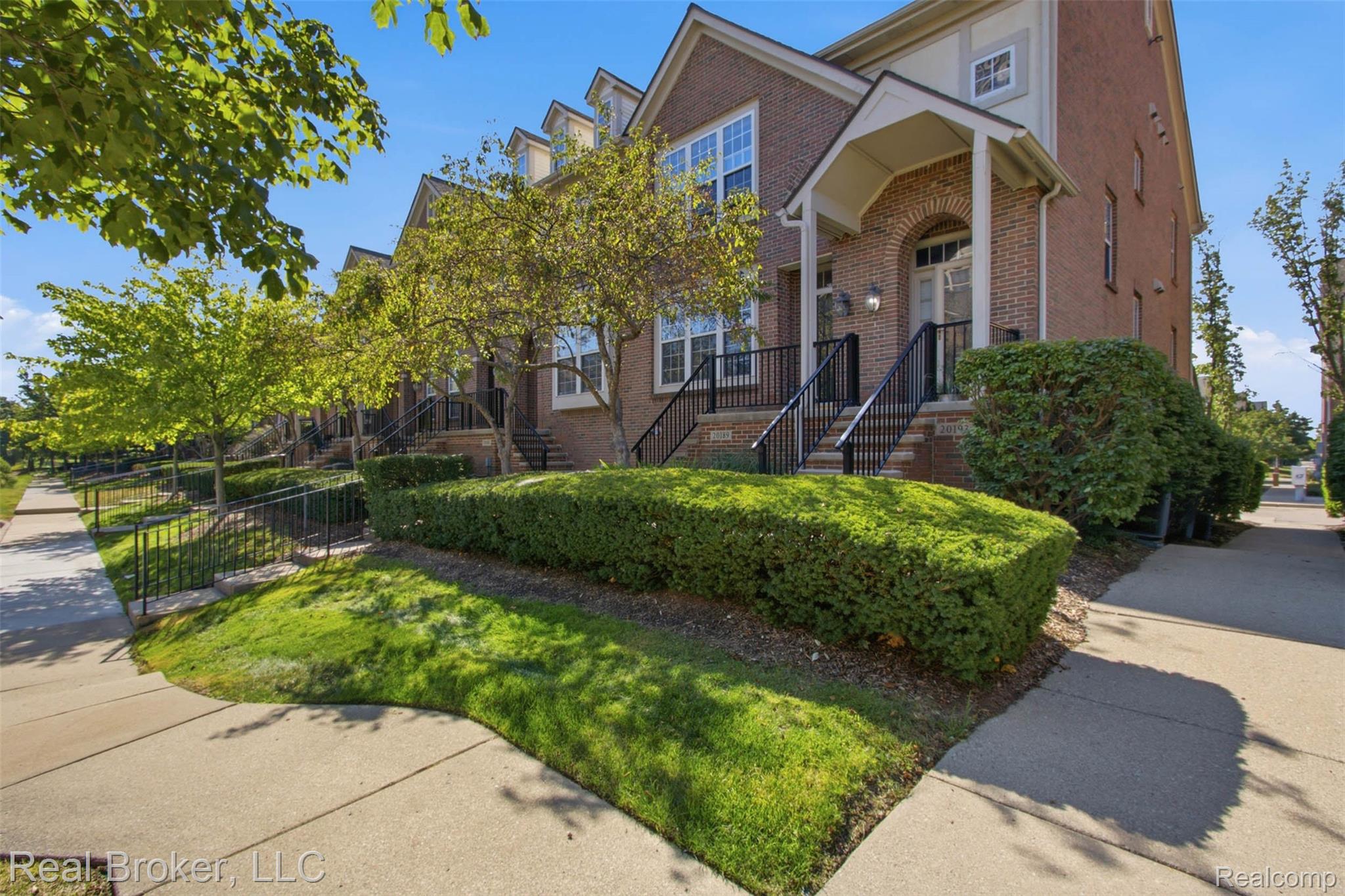 20189 Rodeo Court Property Photo 2