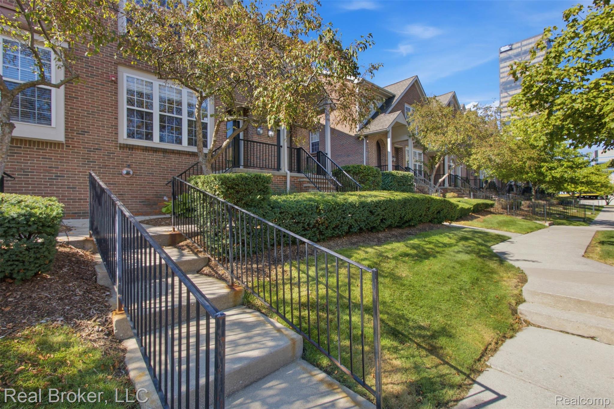 20189 Rodeo Court Property Photo 3