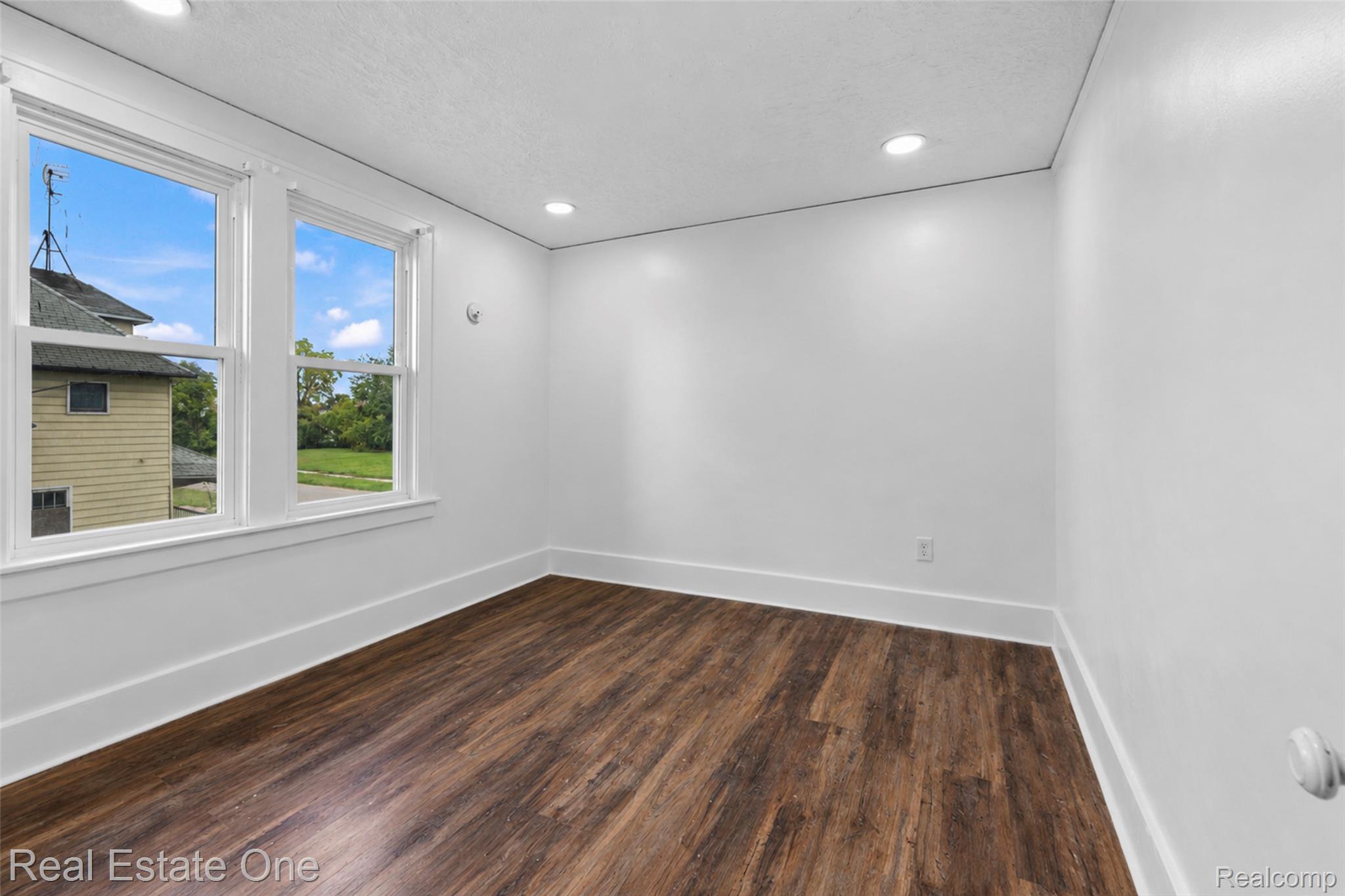 119 Candler Street Property Photo 24
