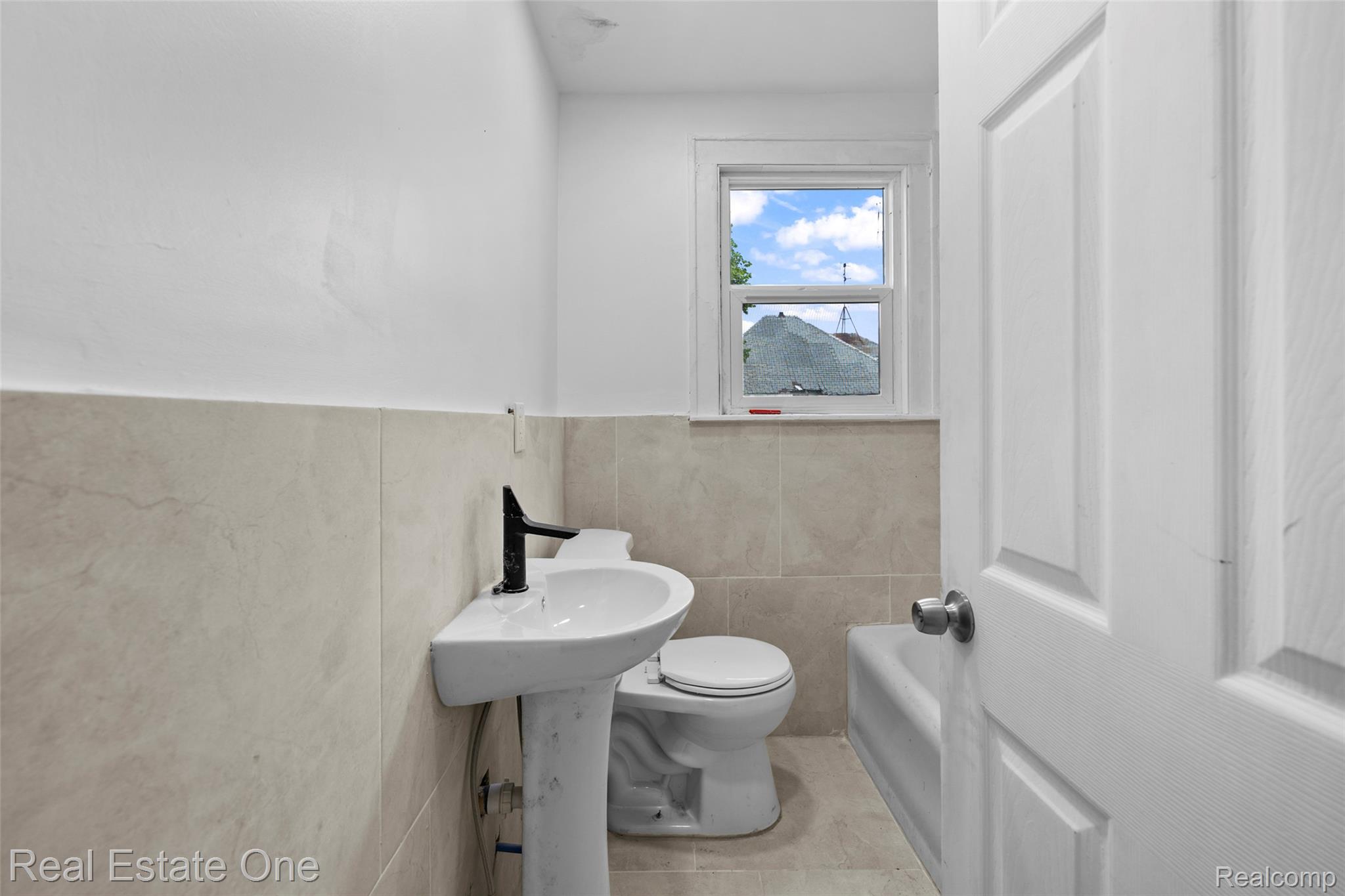 119 Candler Street Property Photo 26