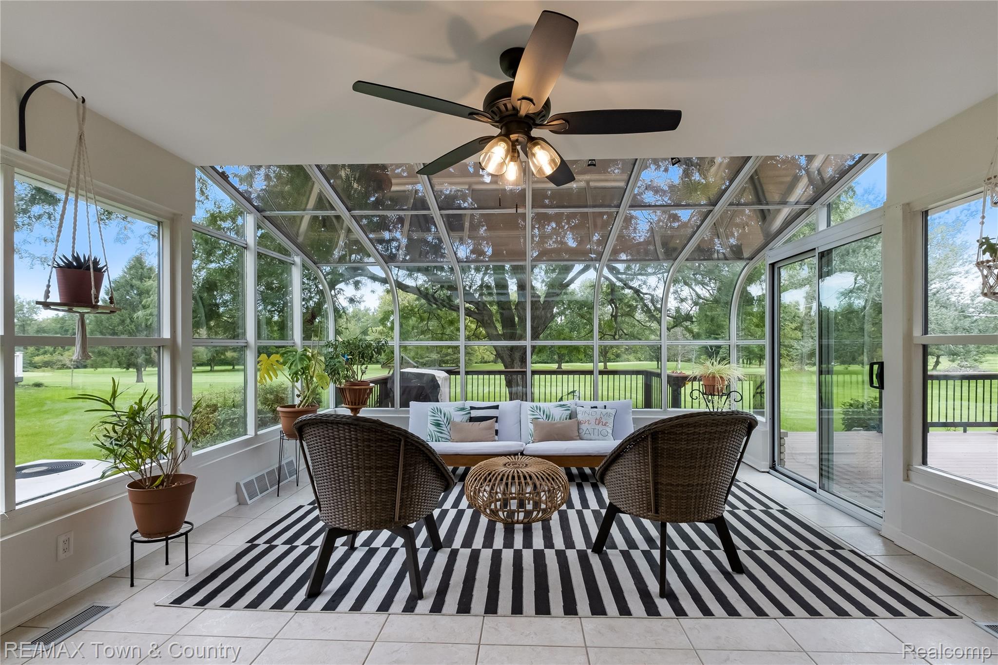 7492 River Road Property Photo 19