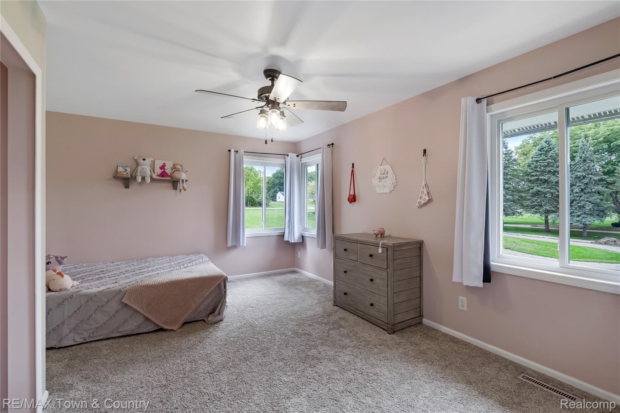 7492 River Road Property Photo 40