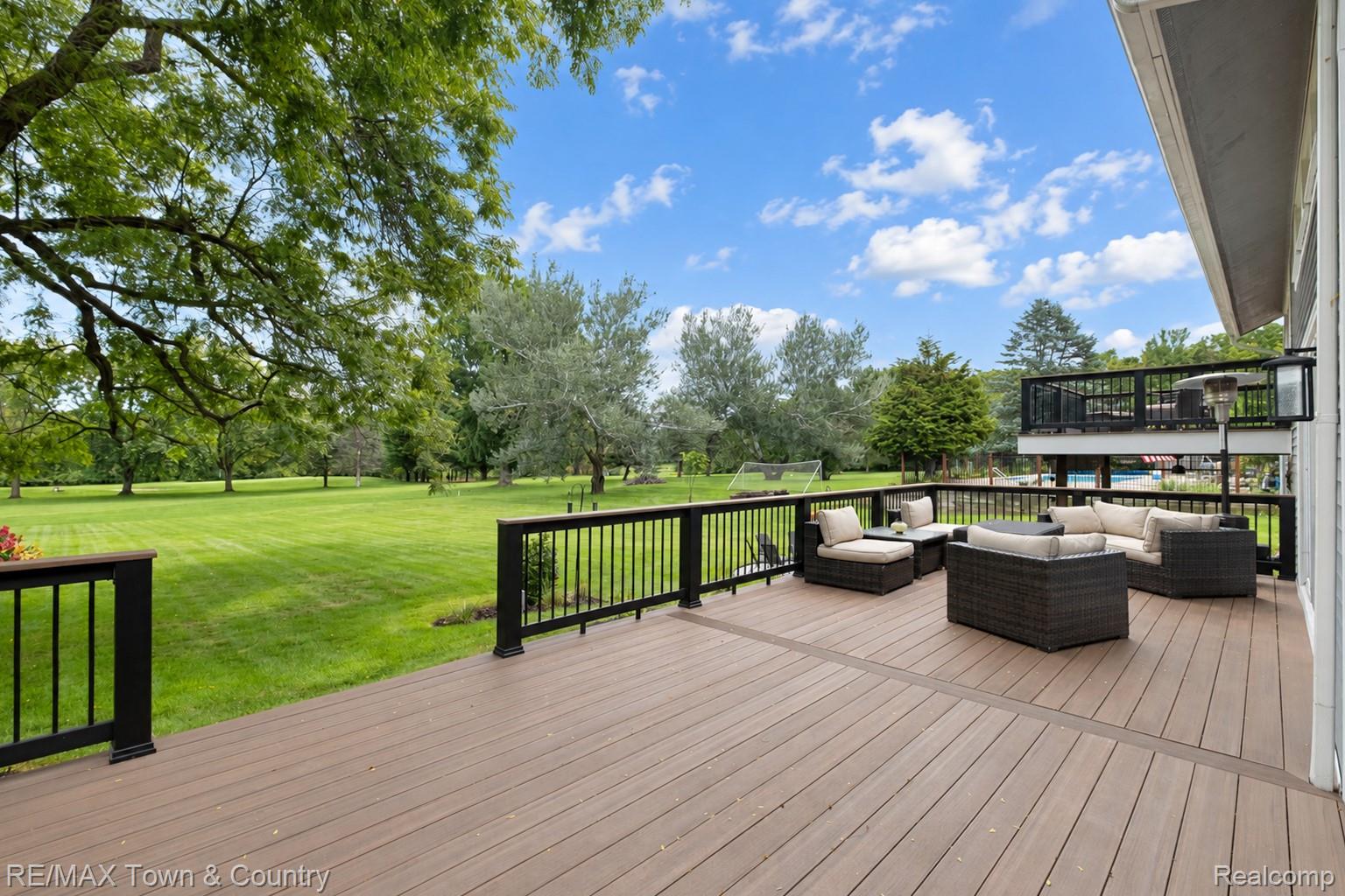 7492 River Road Property Photo 62