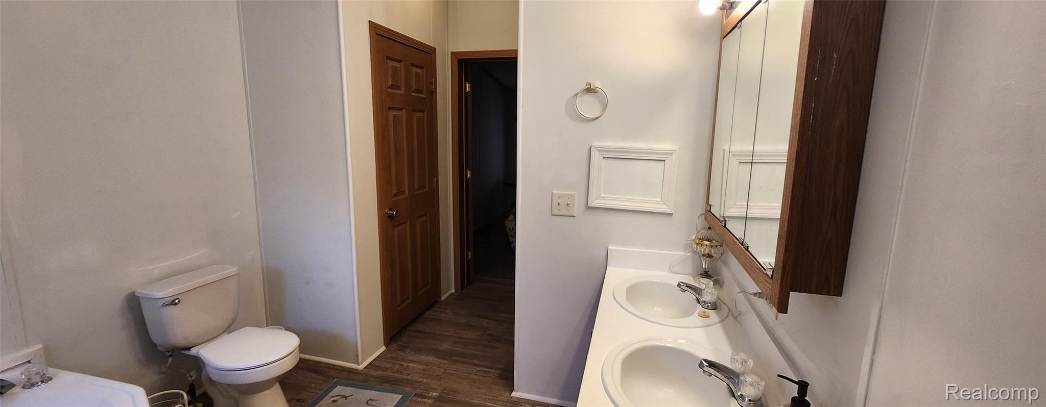 1811 Alexa Lane Property Photo 19