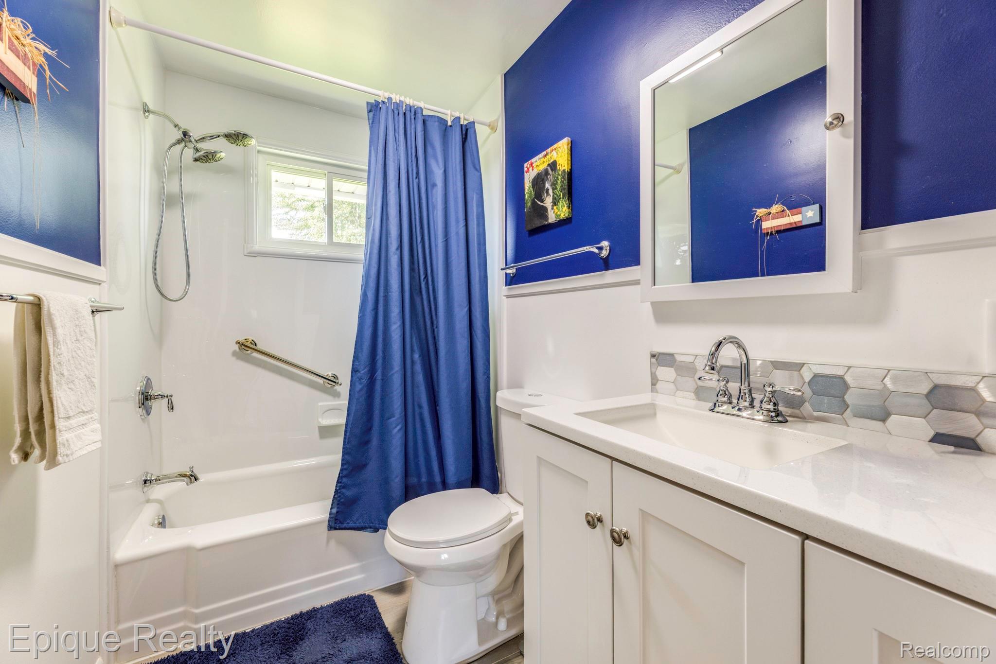 10091 N Genesee Road Property Photo 12