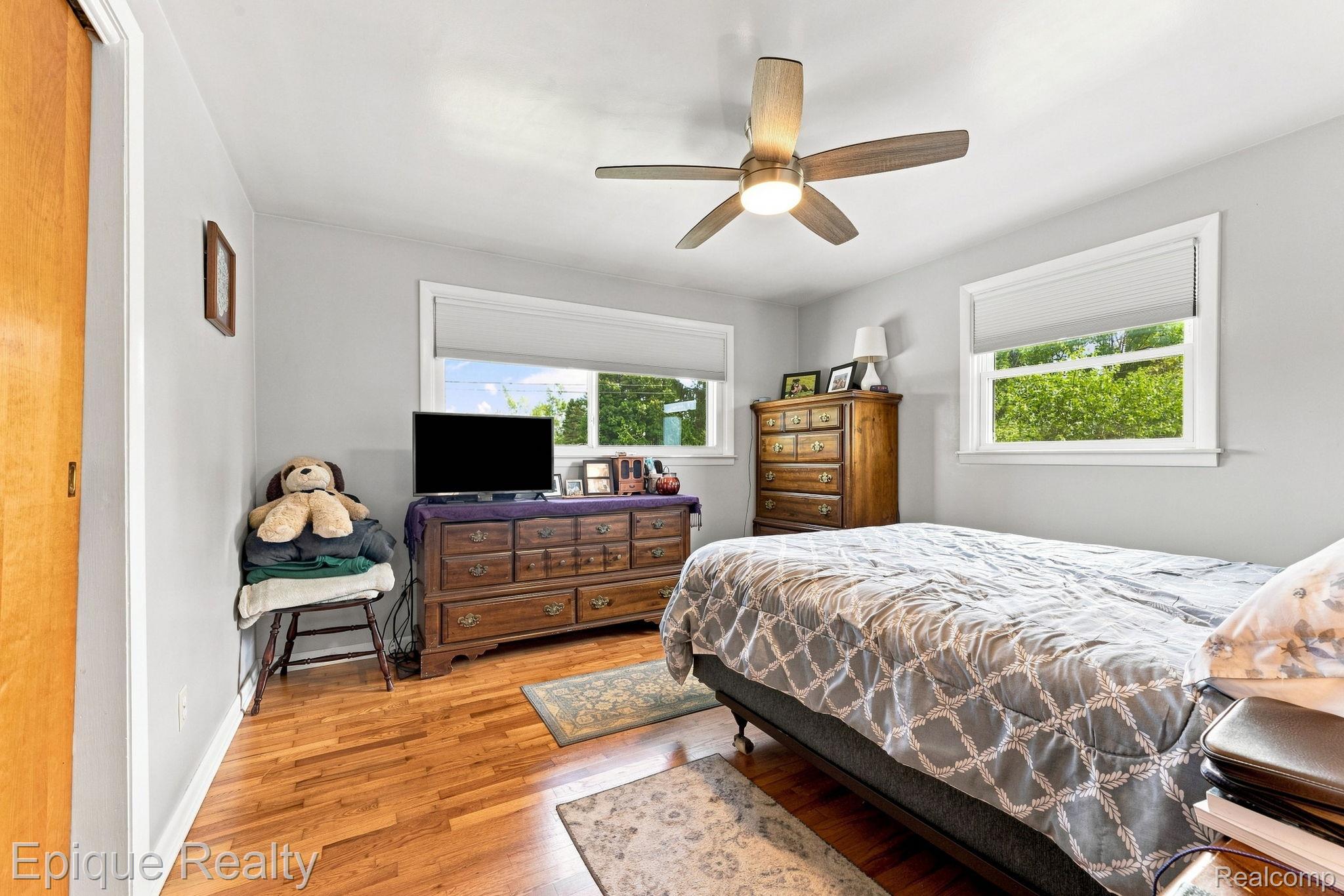 10091 N Genesee Road Property Photo 16