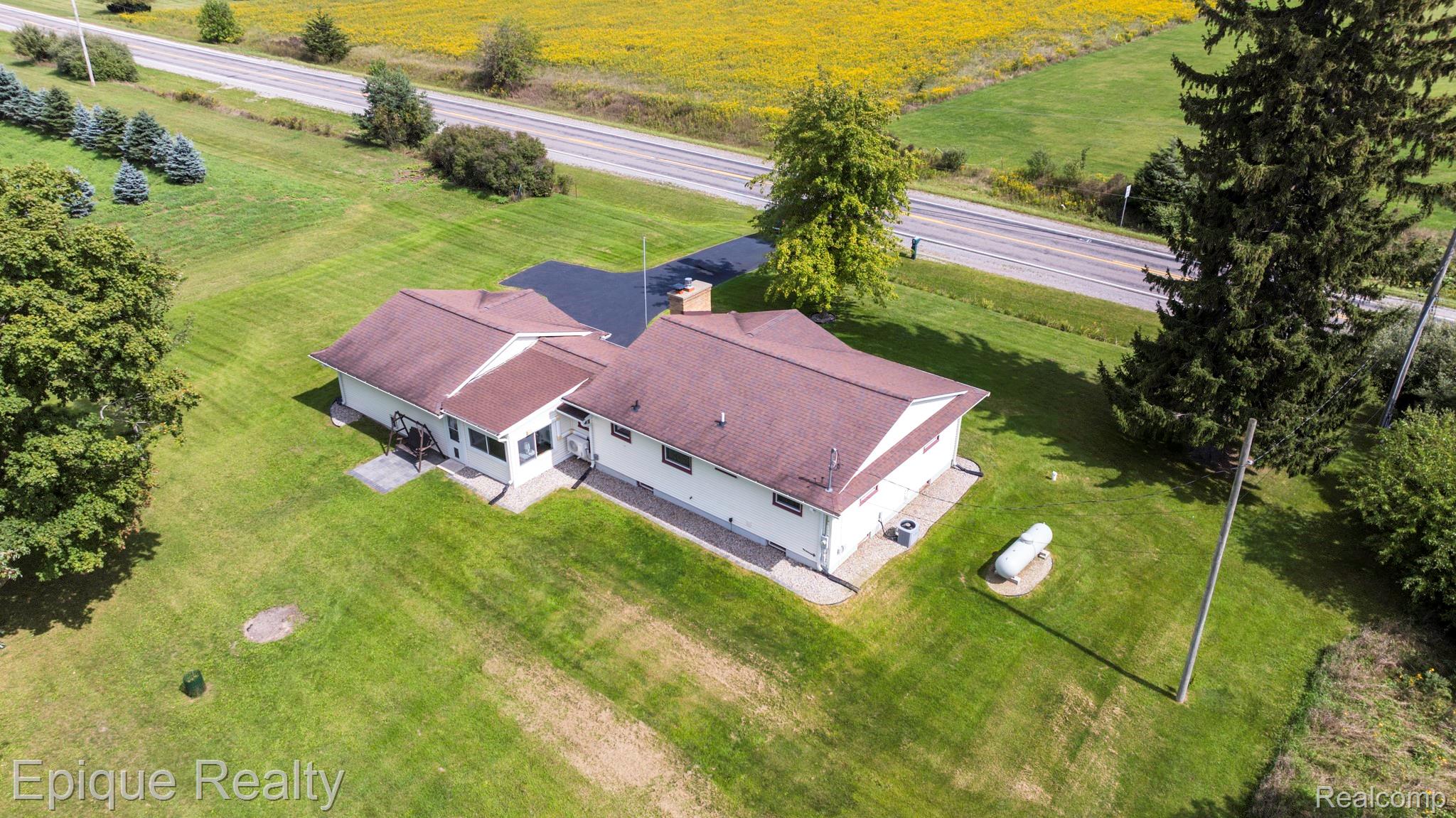 10091 N Genesee Road Property Photo 21