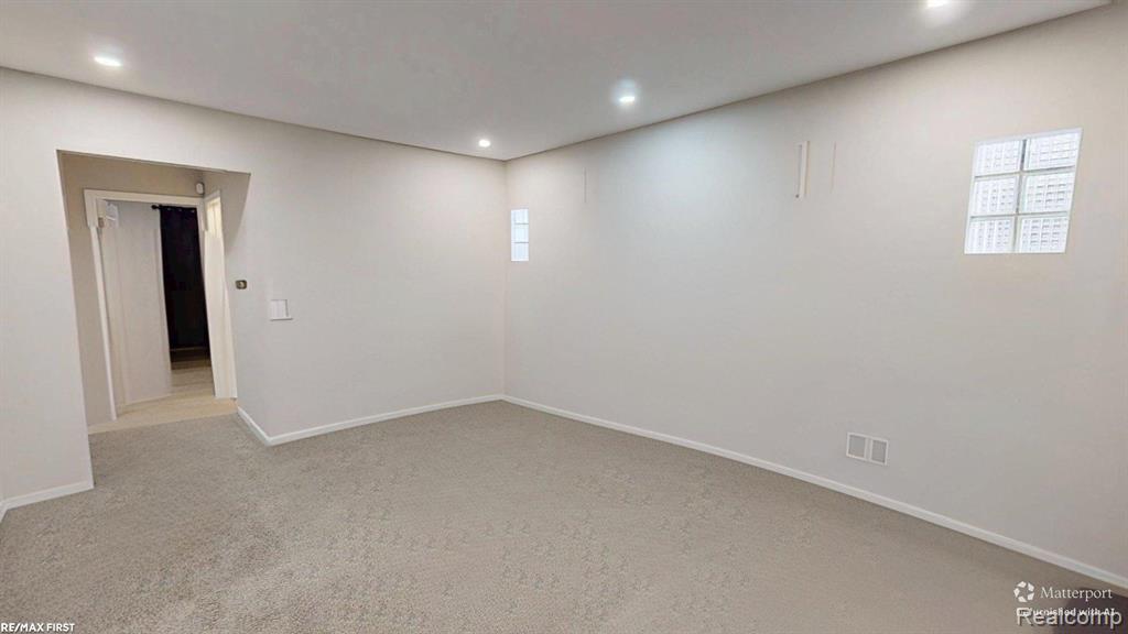 8415 Sherman Avenue Property Photo 11