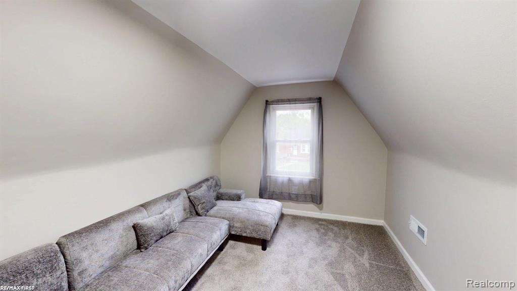 8415 Sherman Avenue Property Photo 14