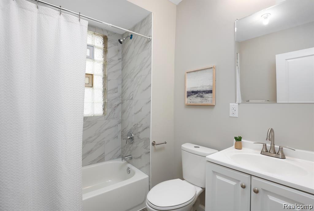 8415 Sherman Avenue Property Photo 22