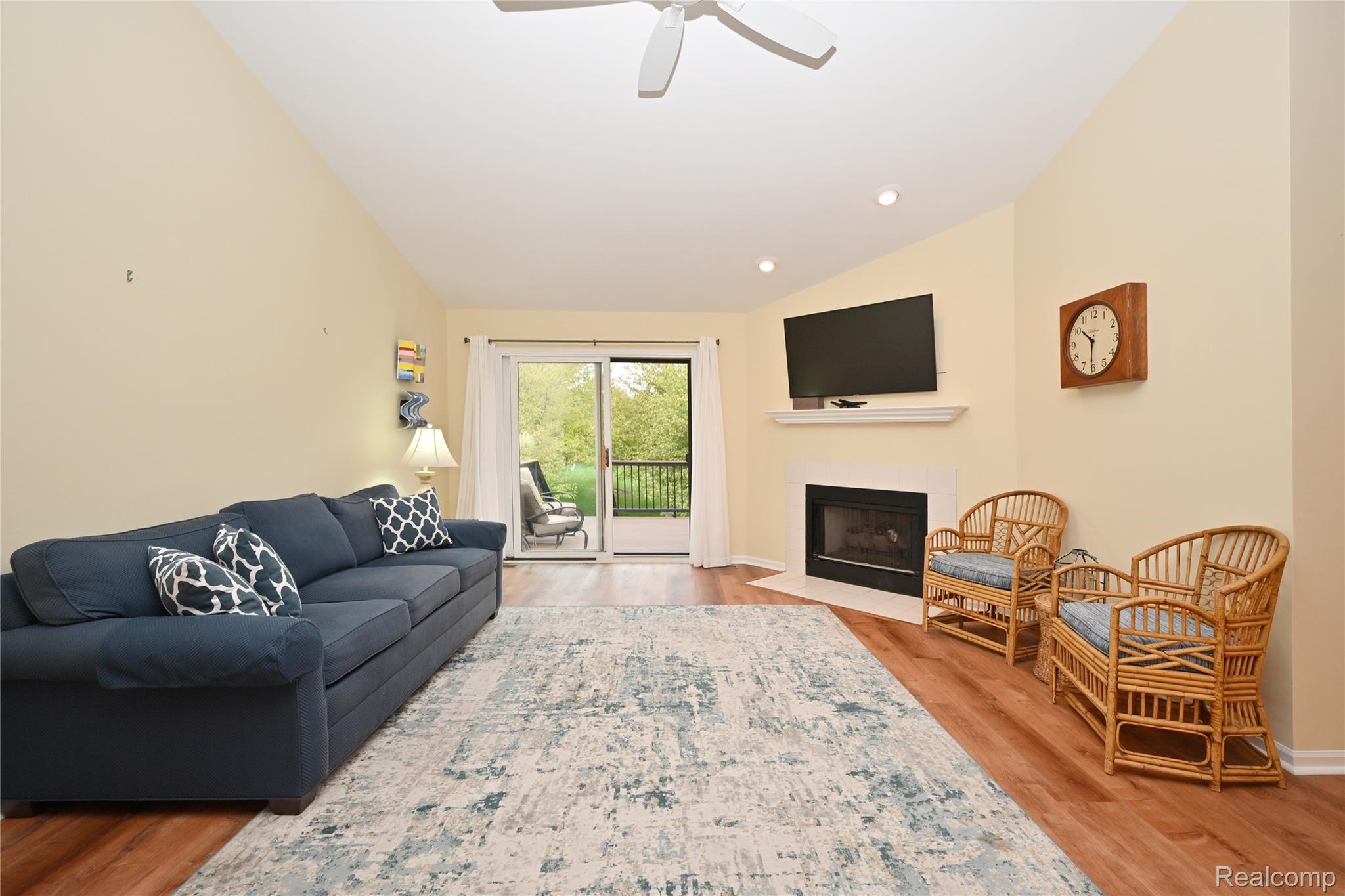 35285 Lone Pine Lane Property Photo 7