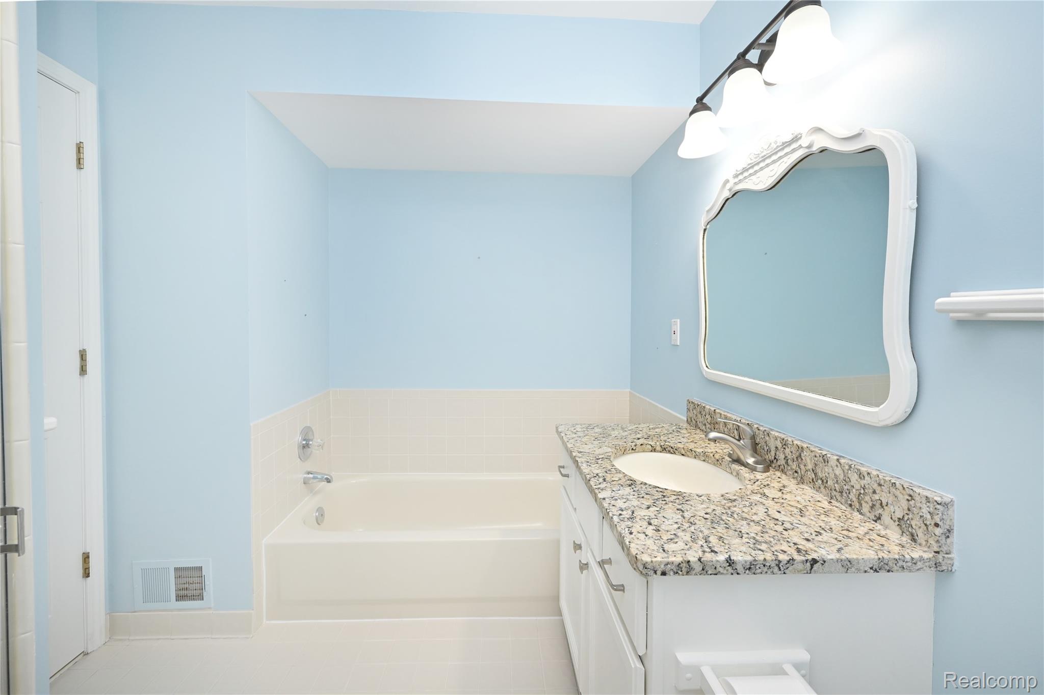 35285 Lone Pine Lane Property Photo 21