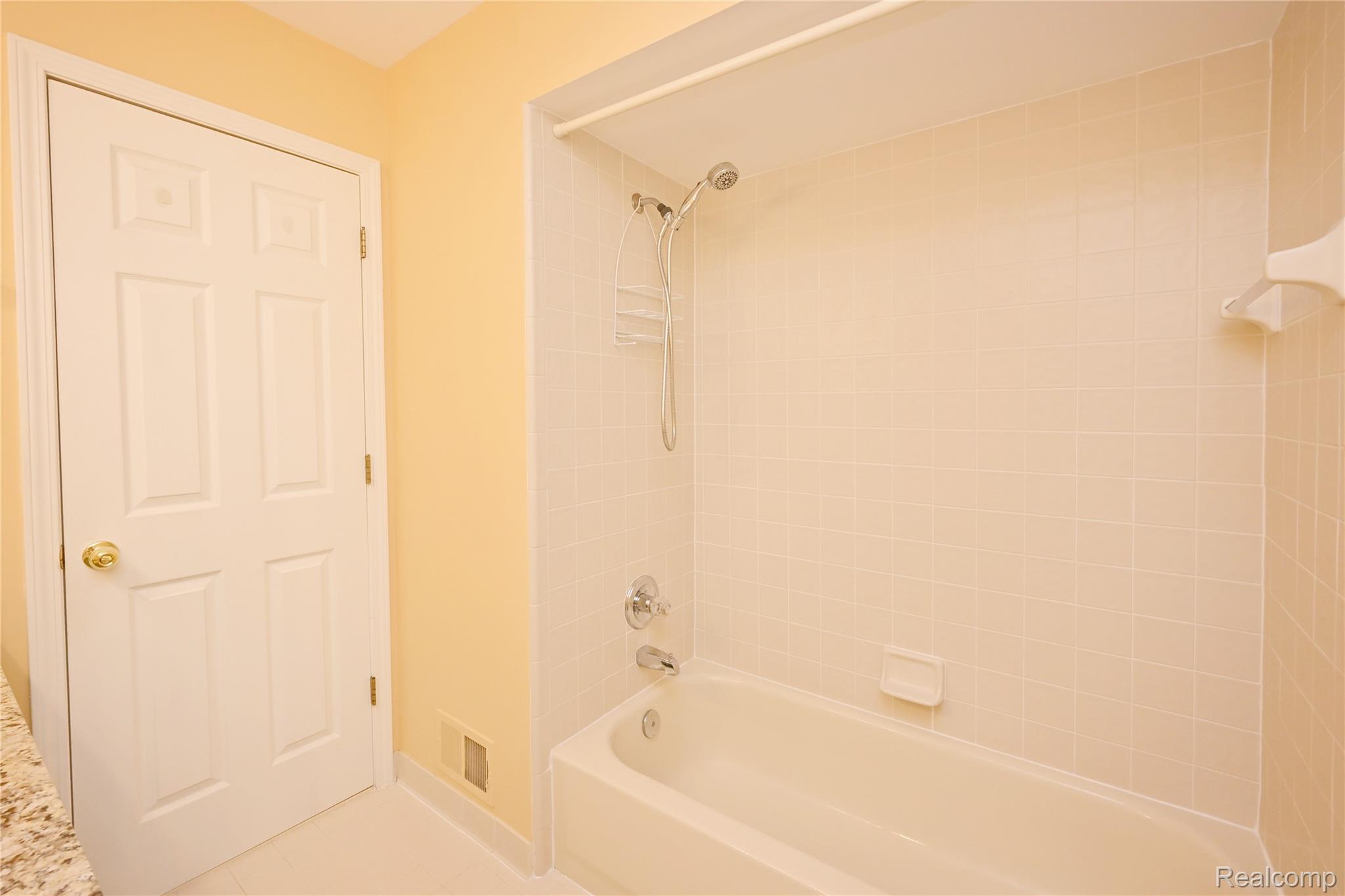 35285 Lone Pine Lane Property Photo 27