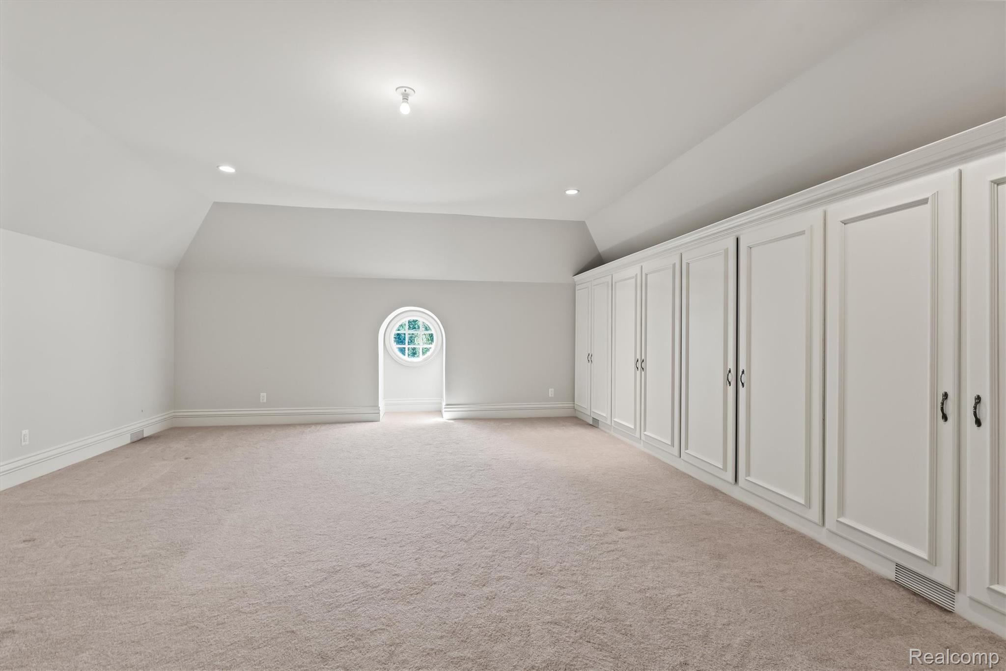 6250 Walnut Lake Road Property Photo 37