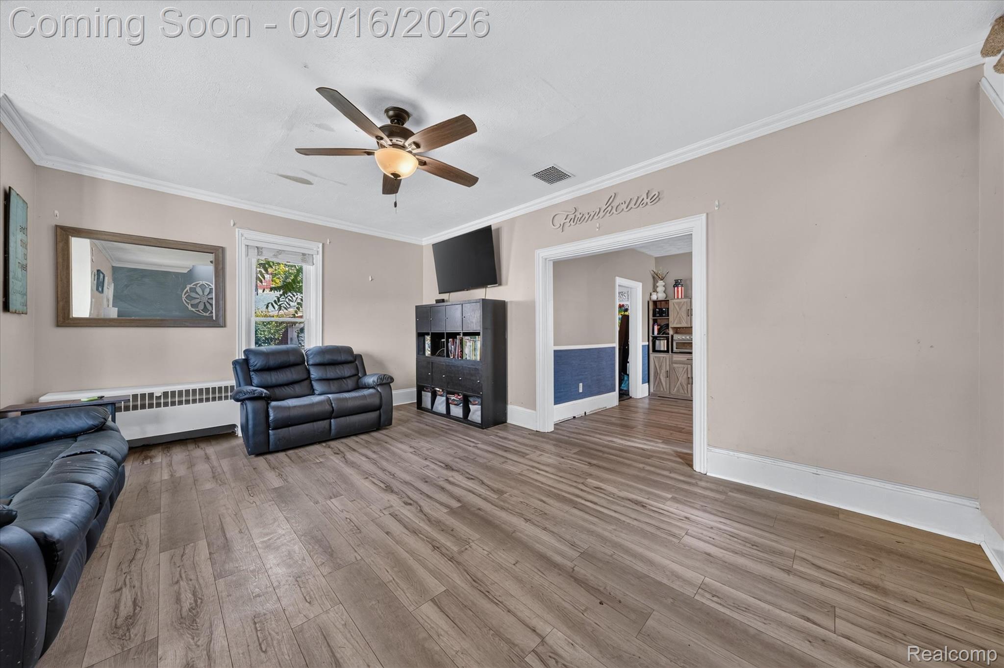 202 E Saint Clair Street Property Photo 10
