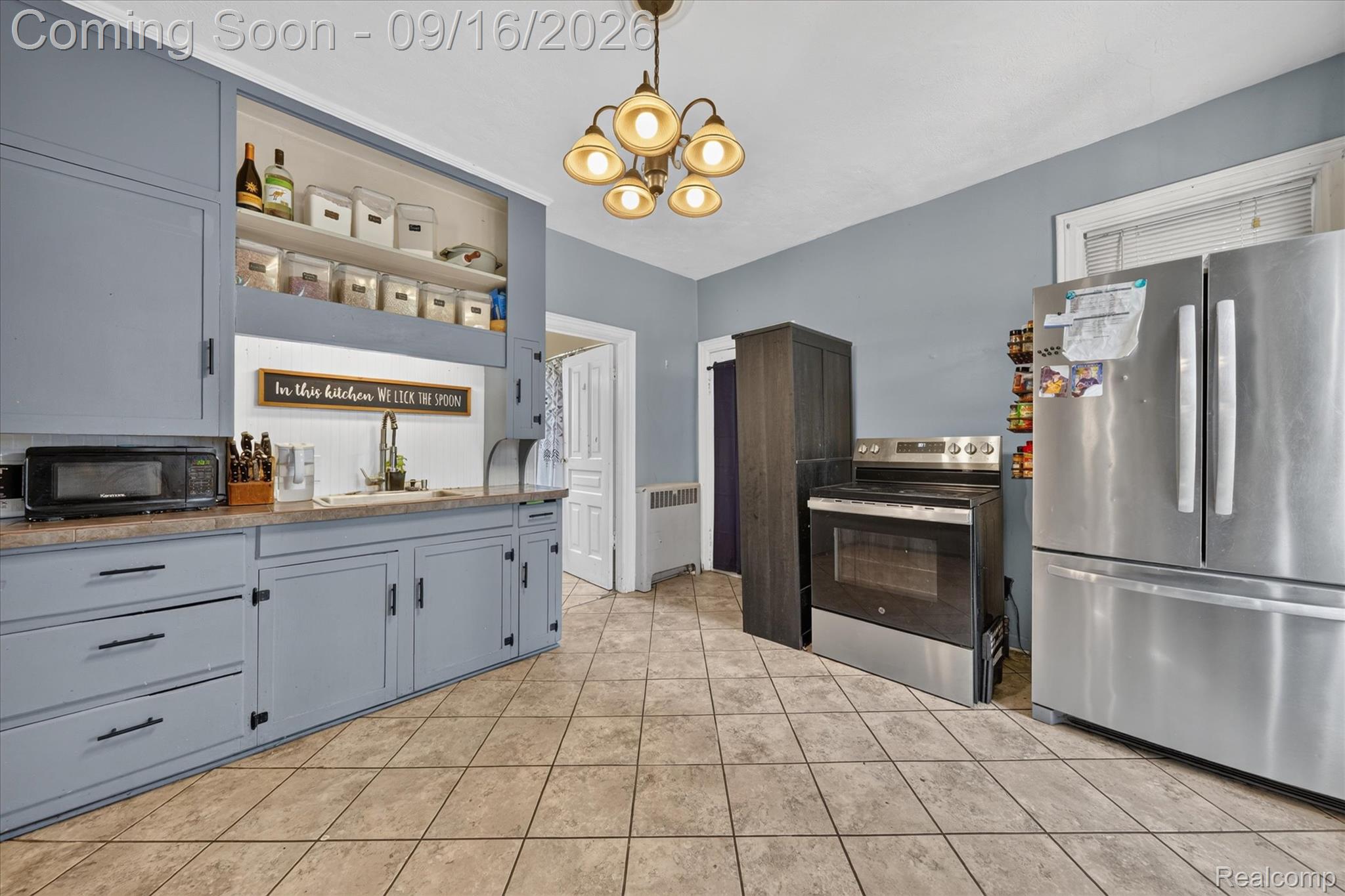 202 E Saint Clair Street Property Photo 11