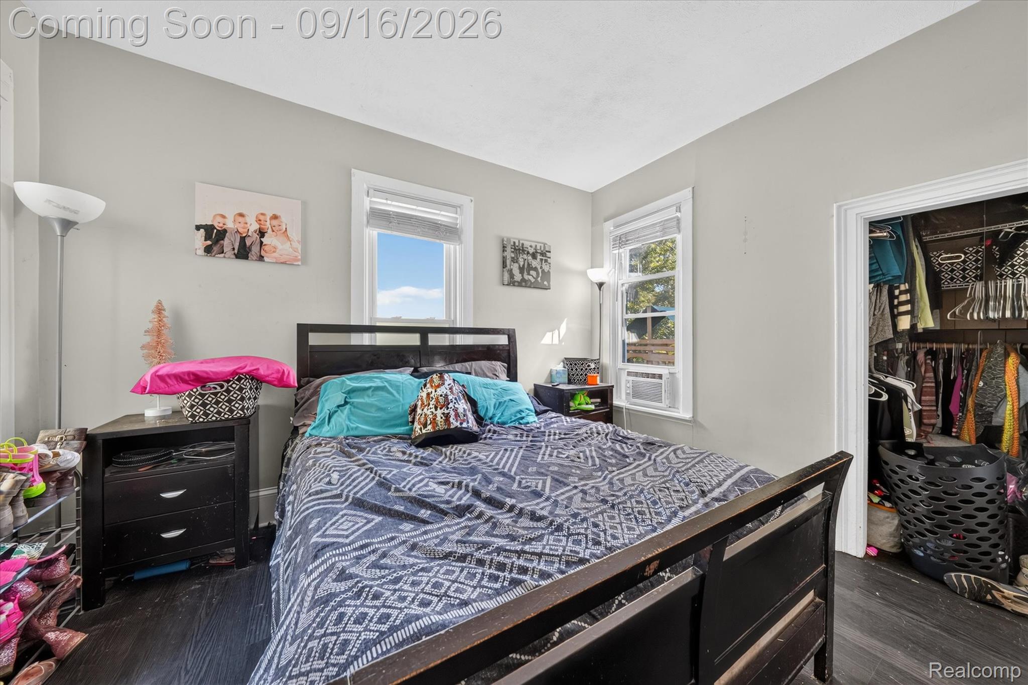 202 E Saint Clair Street Property Photo 22