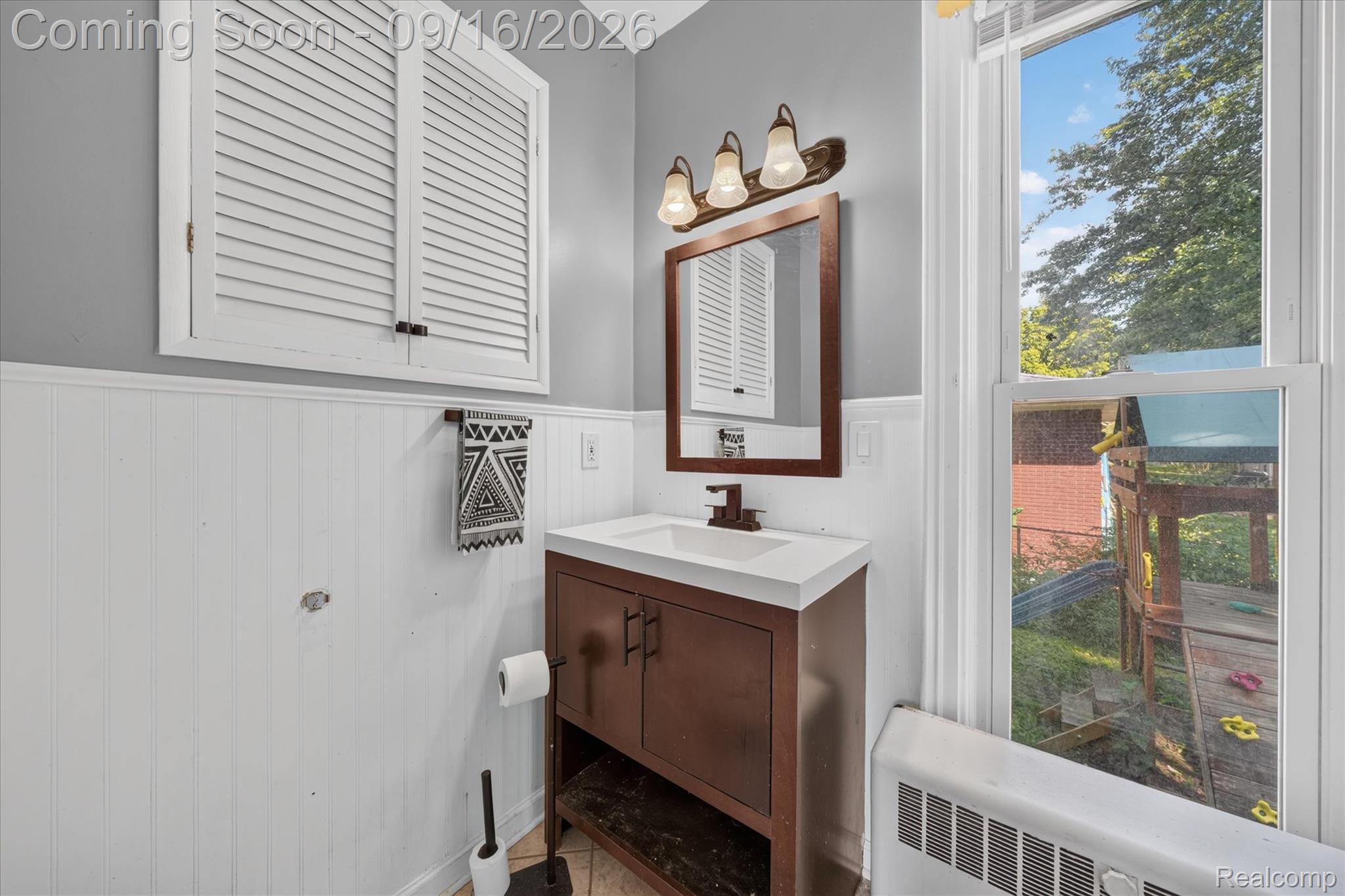 202 E Saint Clair Street Property Photo 29