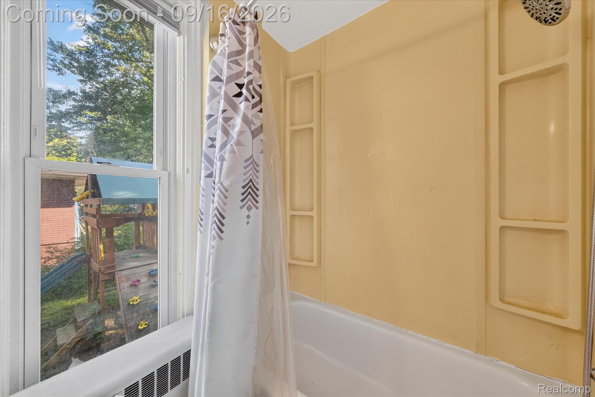 202 E Saint Clair Street Property Photo 30
